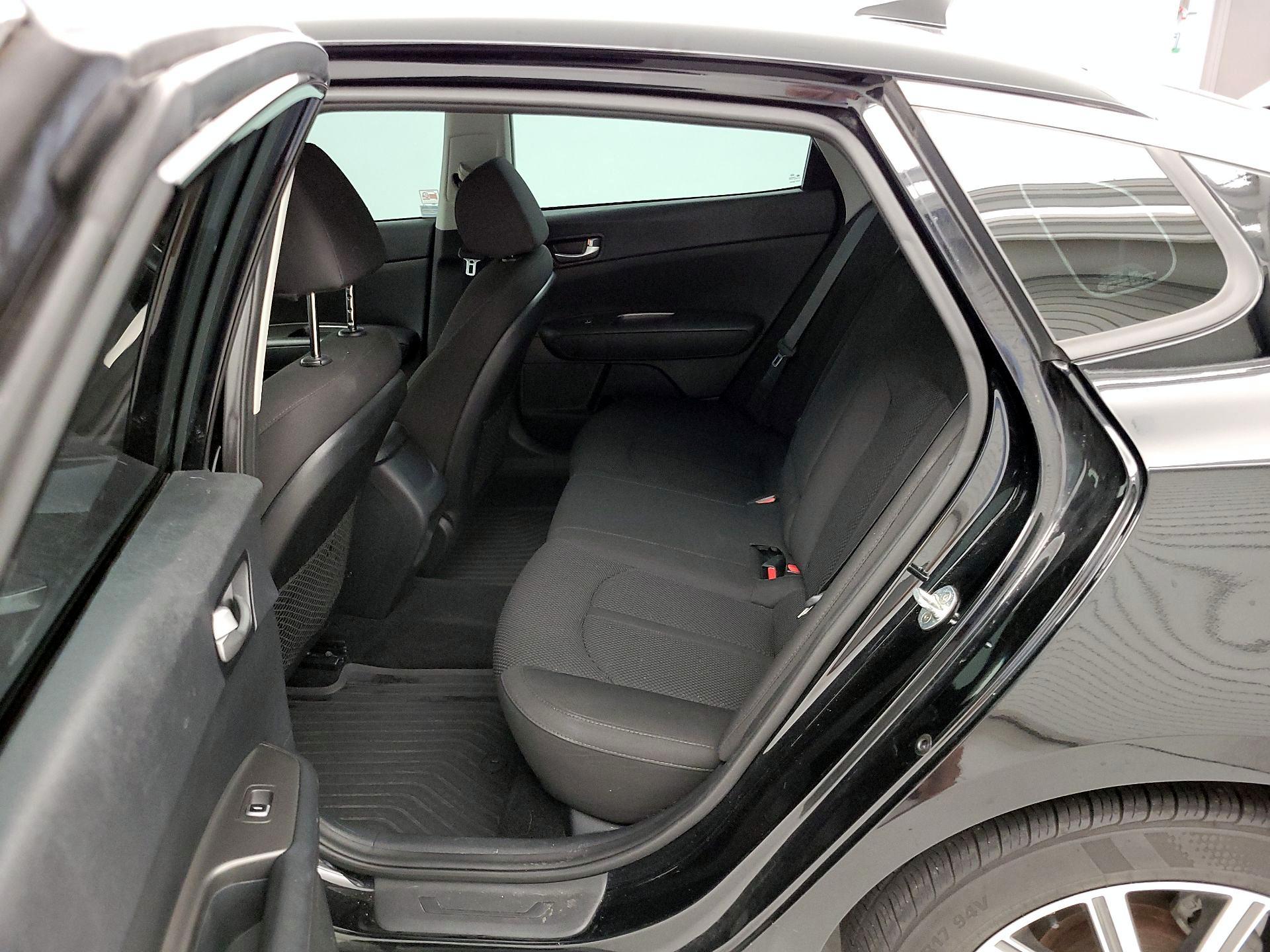 Thumbnail: 2019 Kia Optima - 20