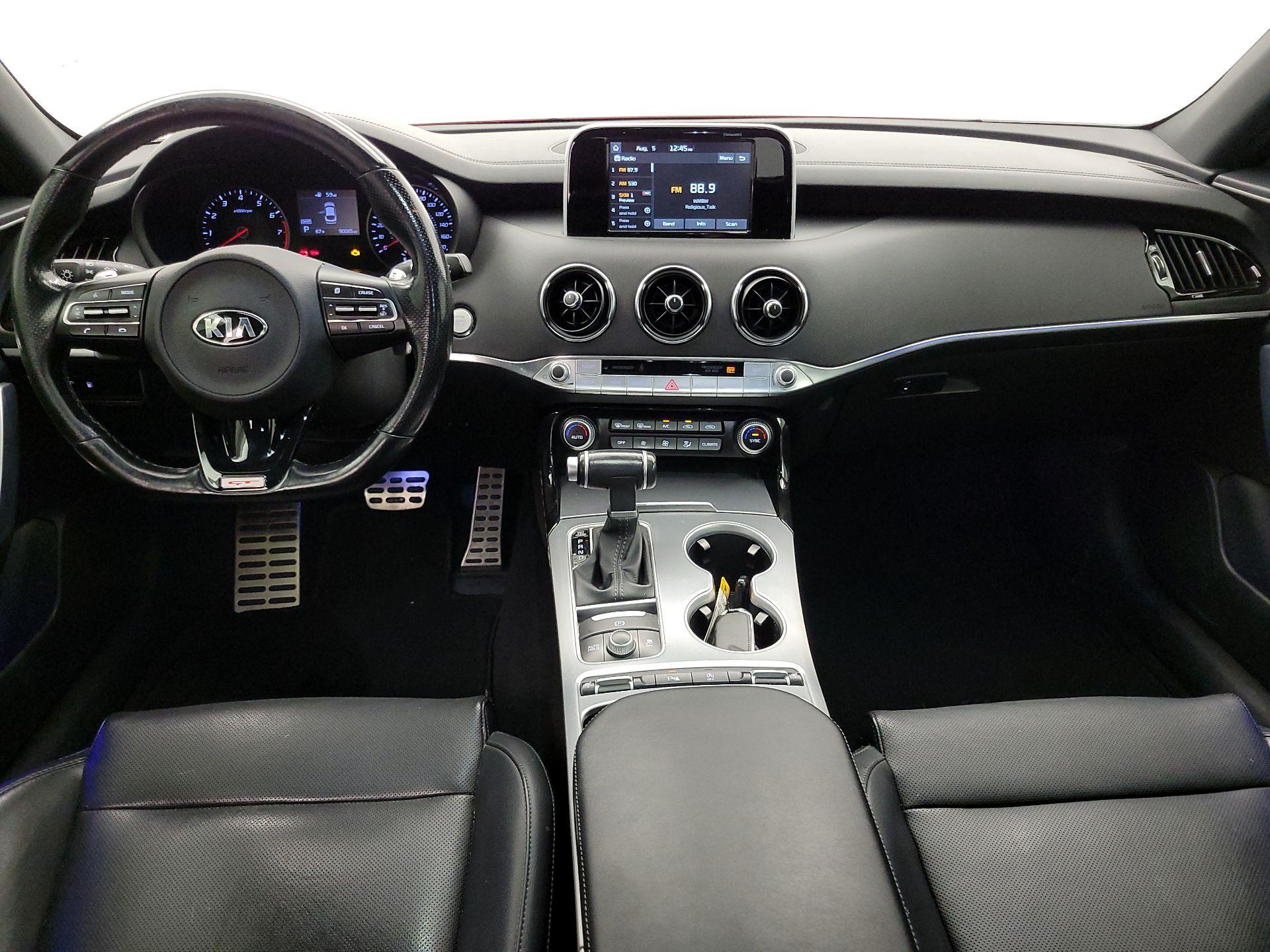 Thumbnail: 2018 Kia Stinger - 9
