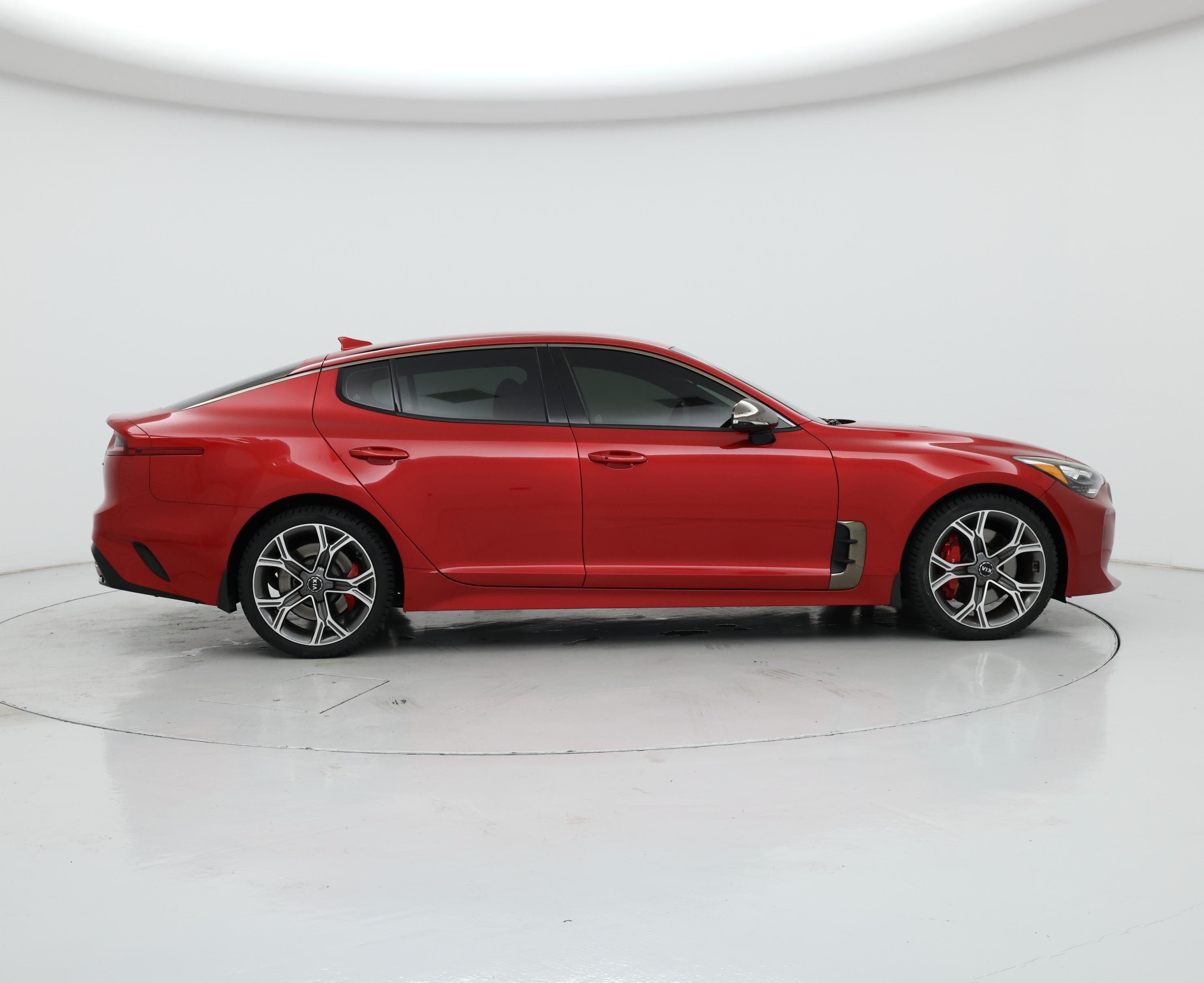 Thumbnail: 2018 Kia Stinger - 7