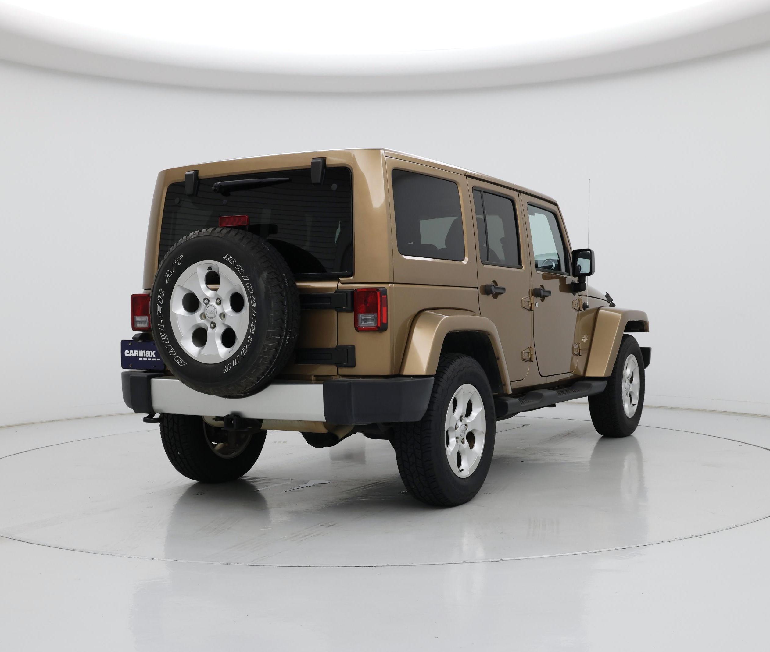 Thumbnail: 2015 Jeep Wrangler - 8