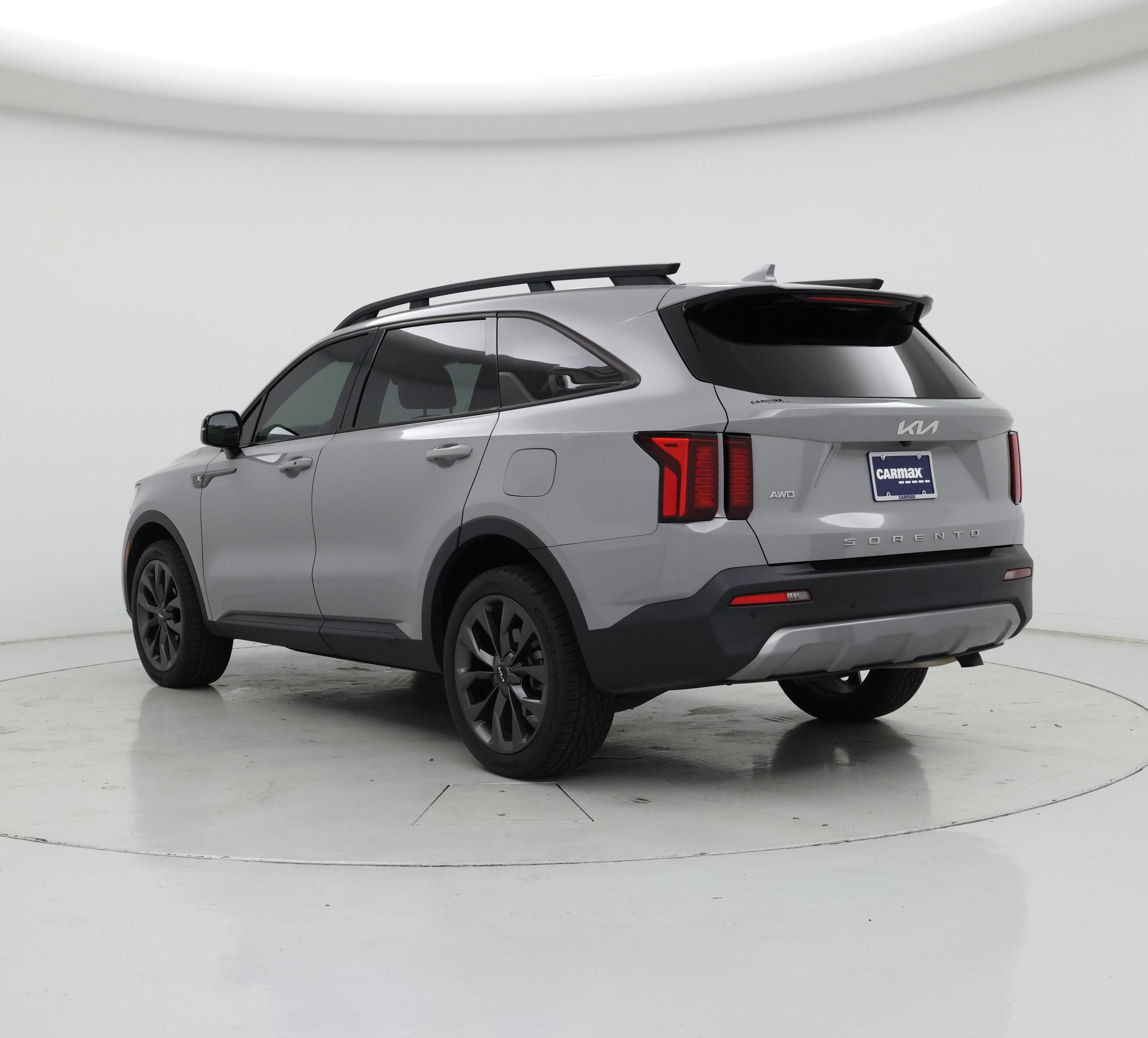 Thumbnail: 2022 Kia Sorento - 2