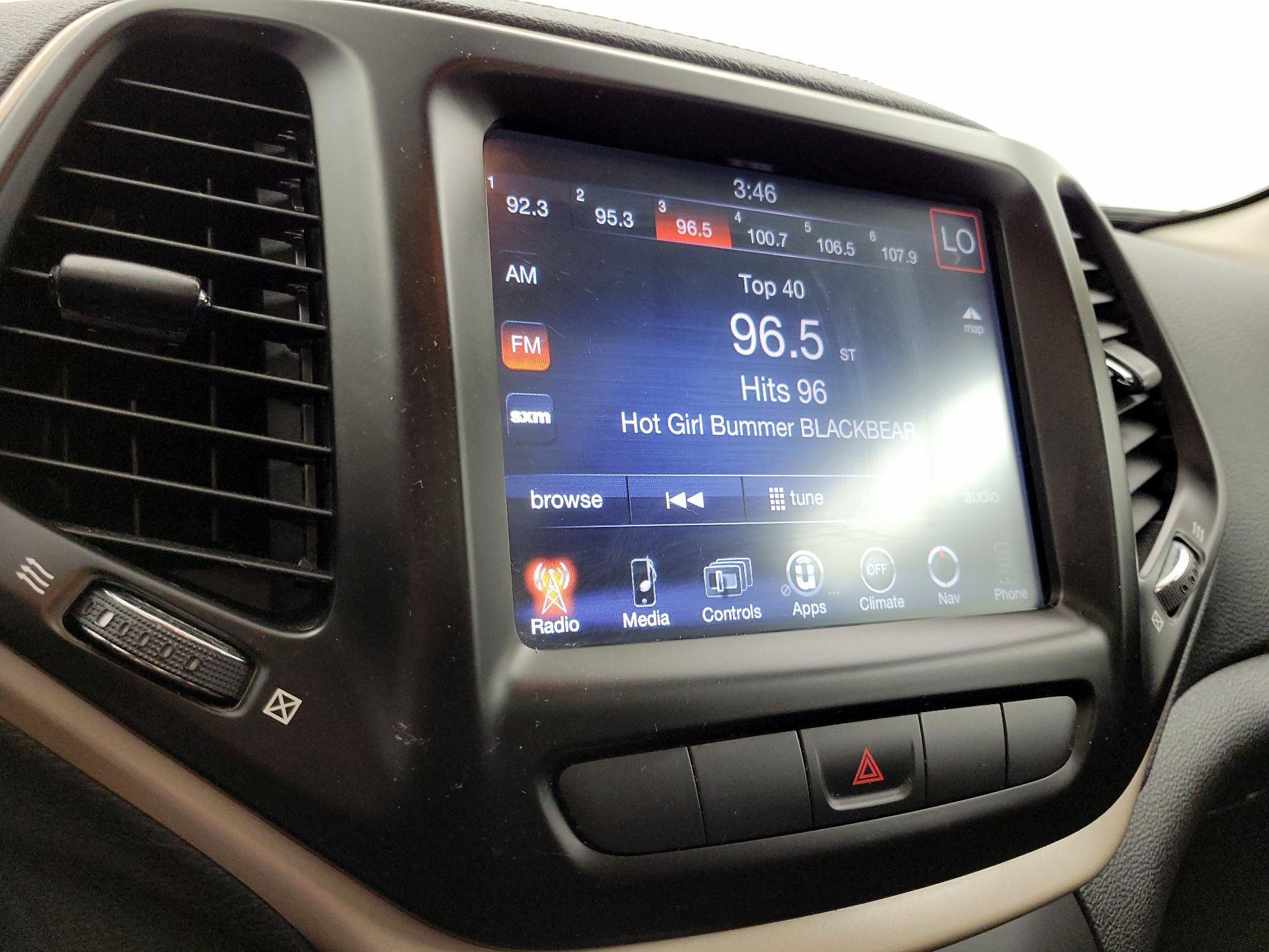 Thumbnail: 2014 Jeep Cherokee - 16