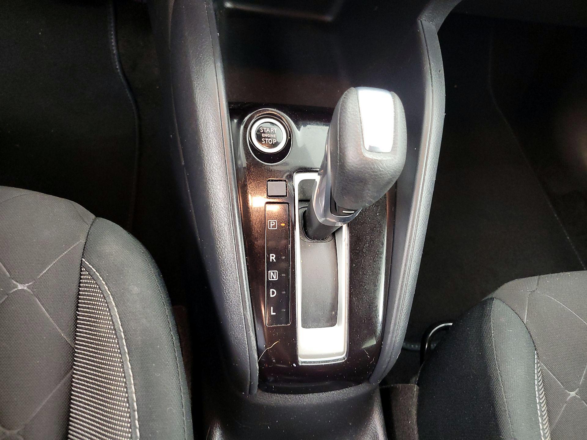 Thumbnail: 2020 Nissan Kicks - 17