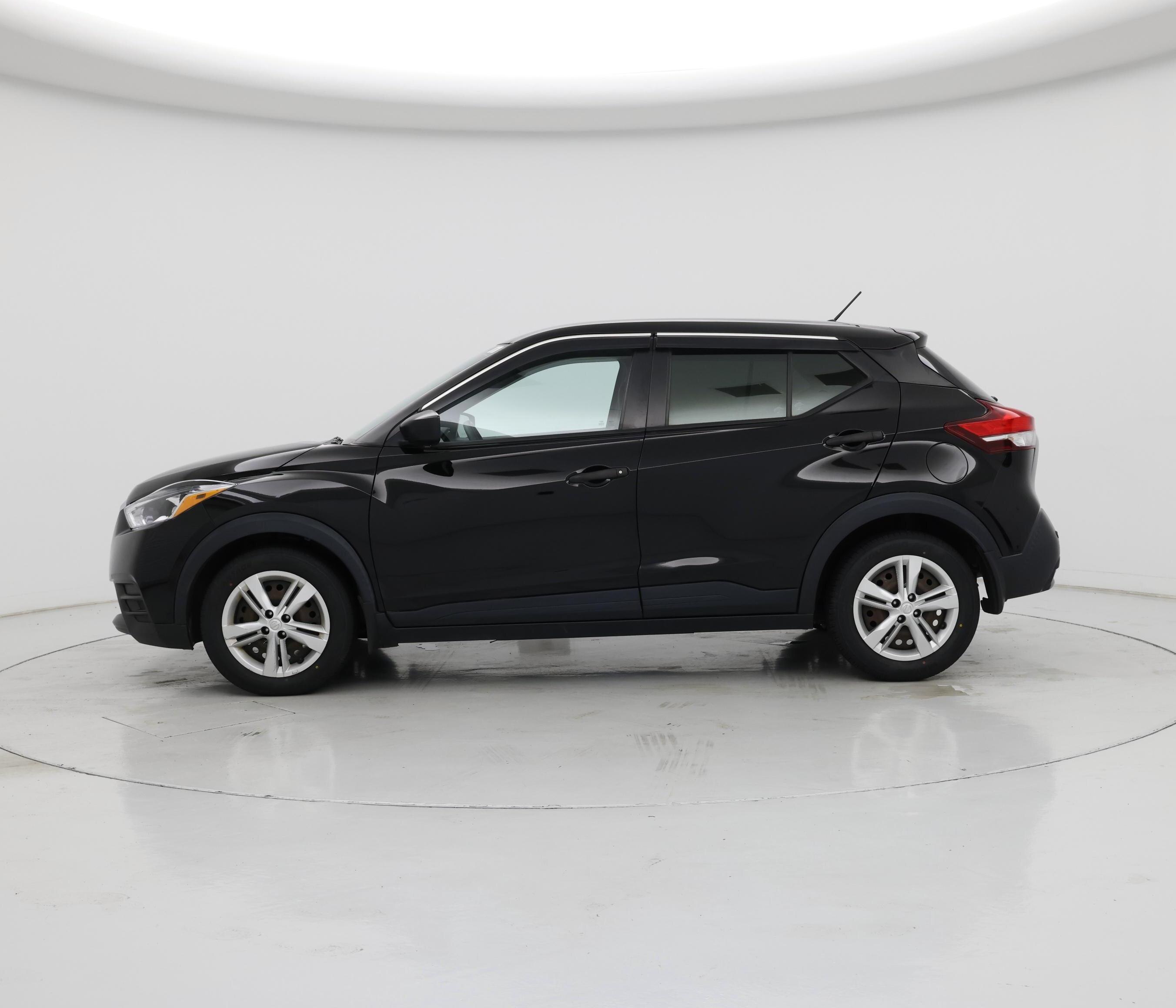 Thumbnail: 2020 Nissan Kicks - 3