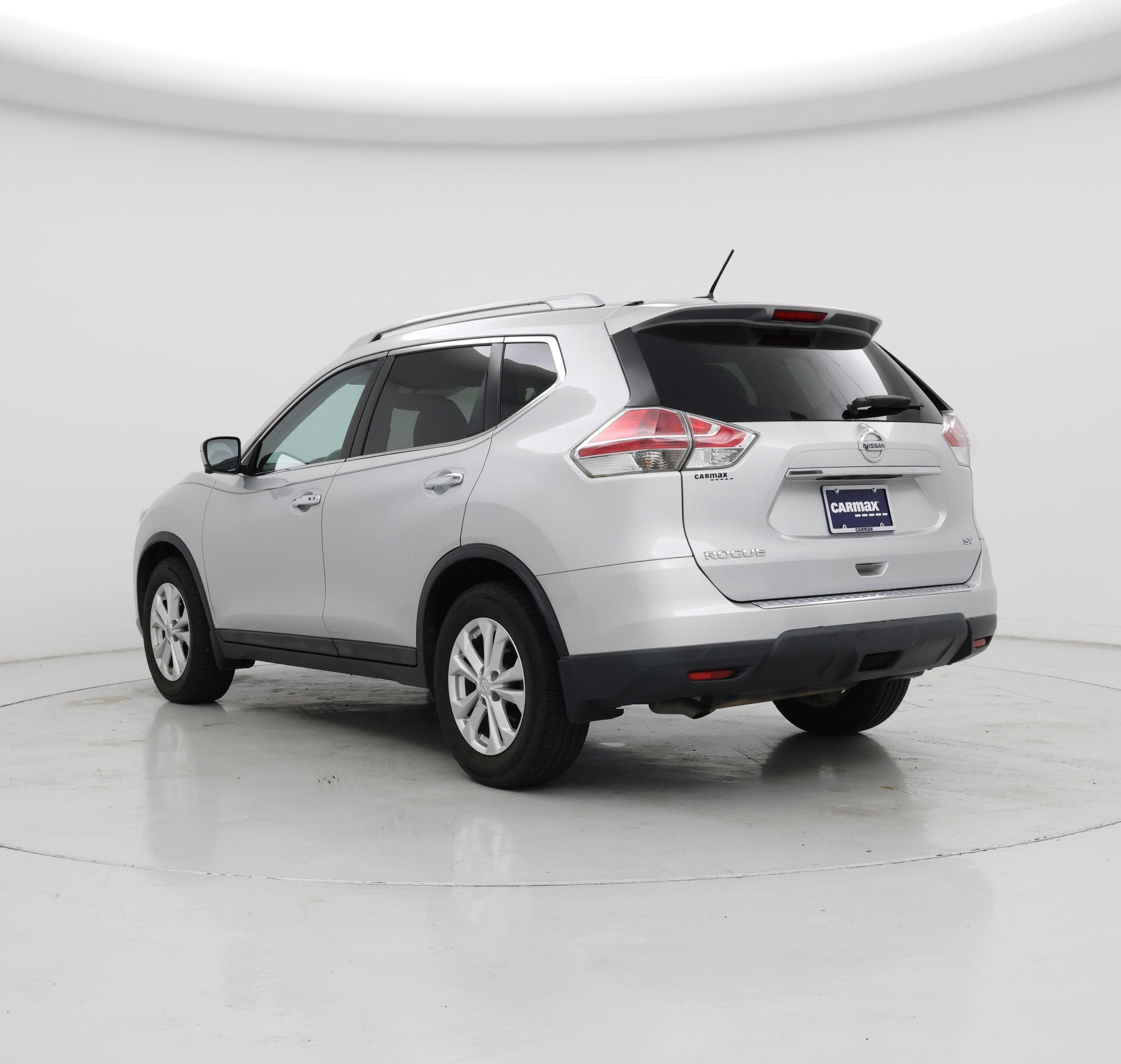 Thumbnail: 2016 Nissan Rogue - 2