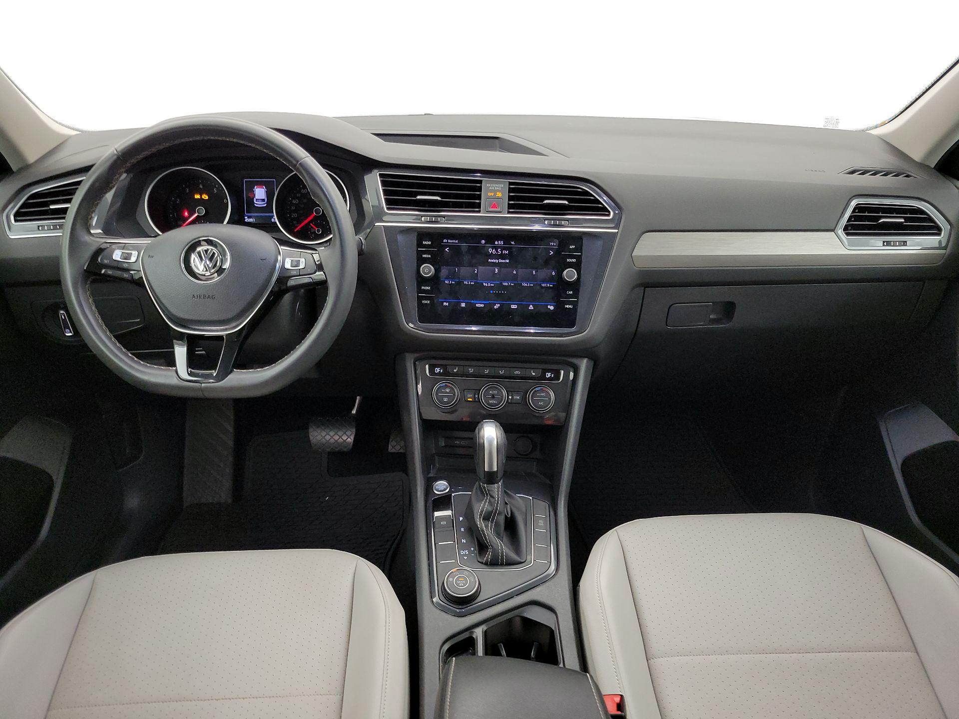 Thumbnail: 2021 Volkswagen Tiguan - 9