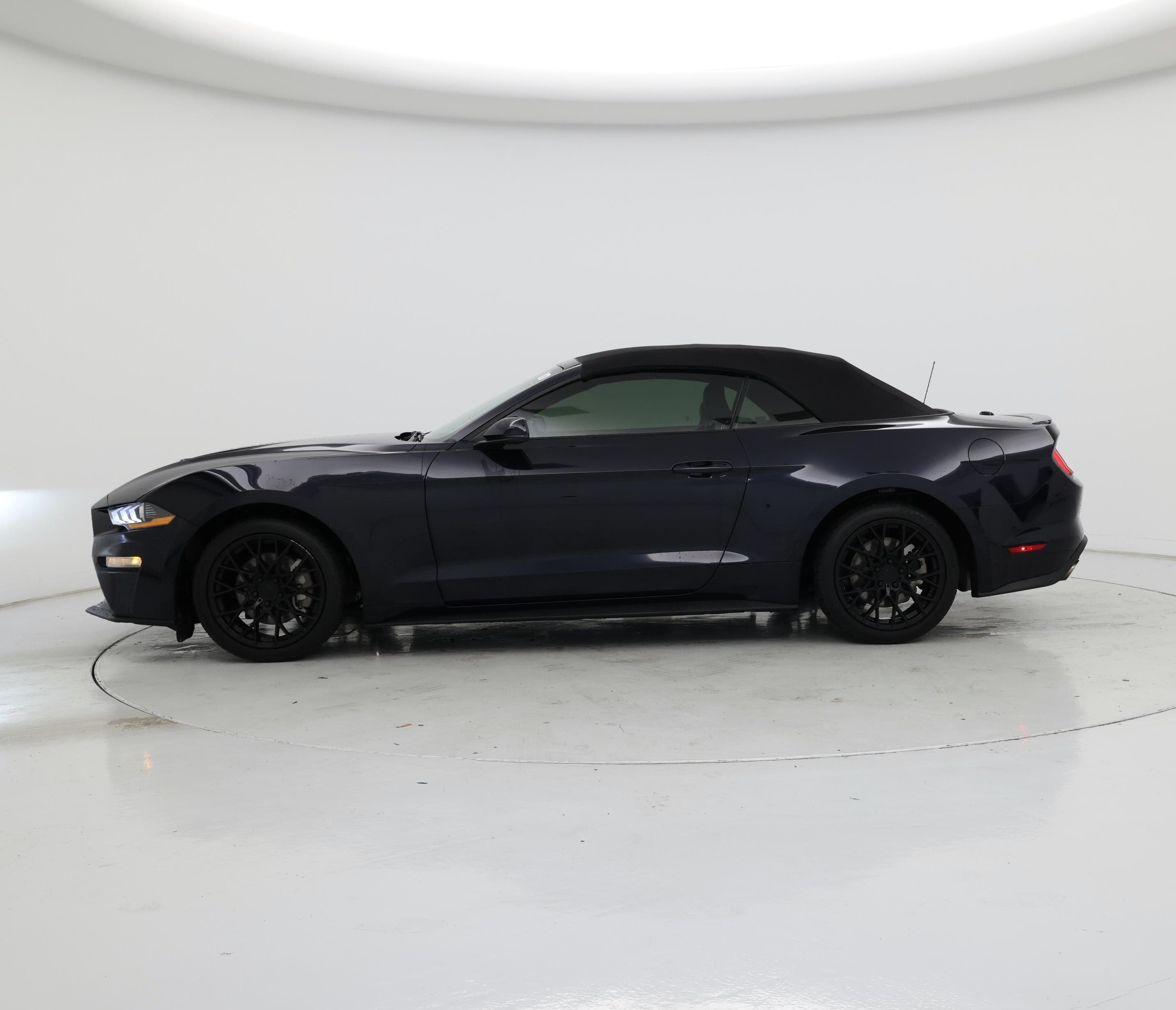 Thumbnail: 2021 Ford Mustang - 3