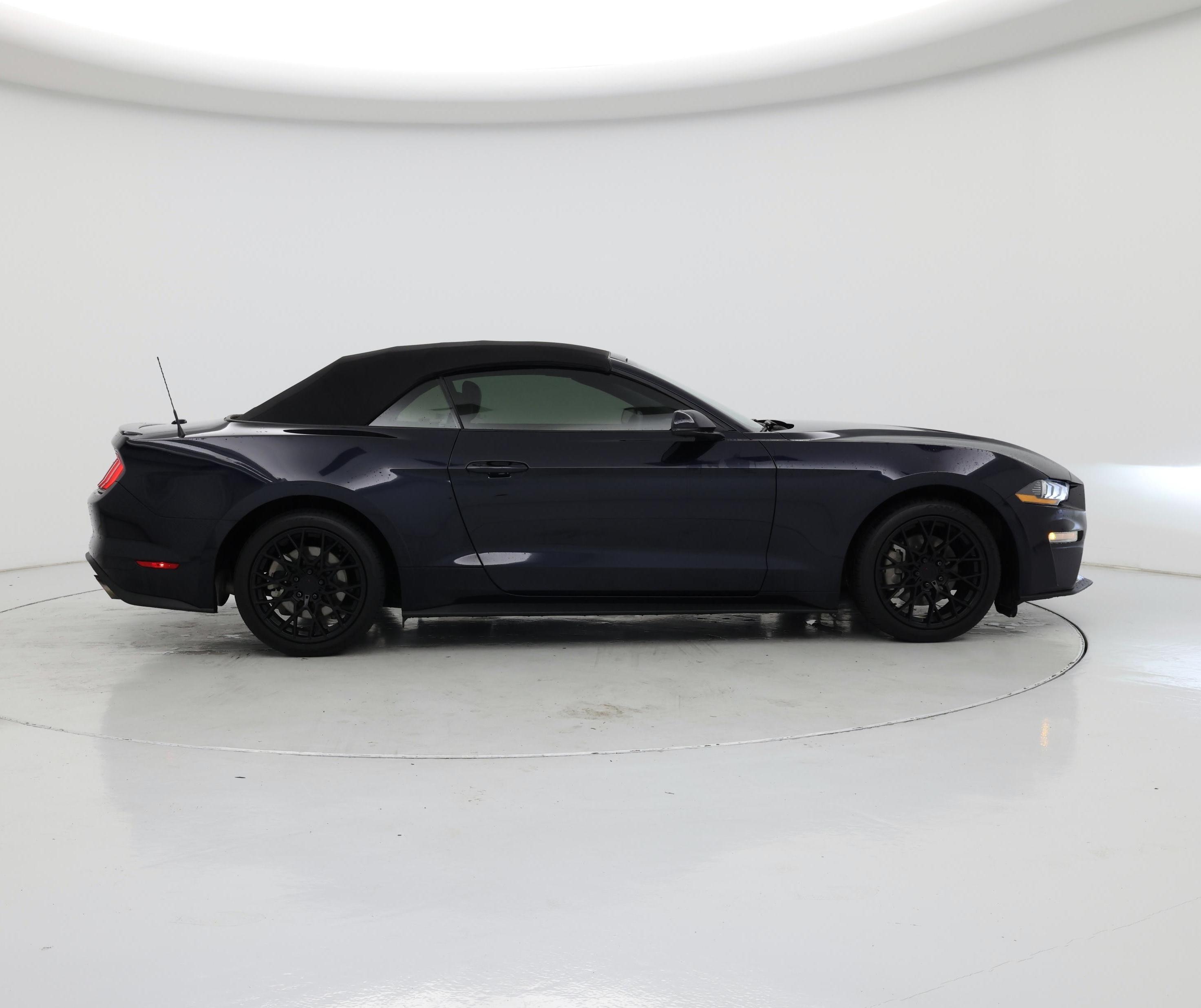 Thumbnail: 2021 Ford Mustang - 7