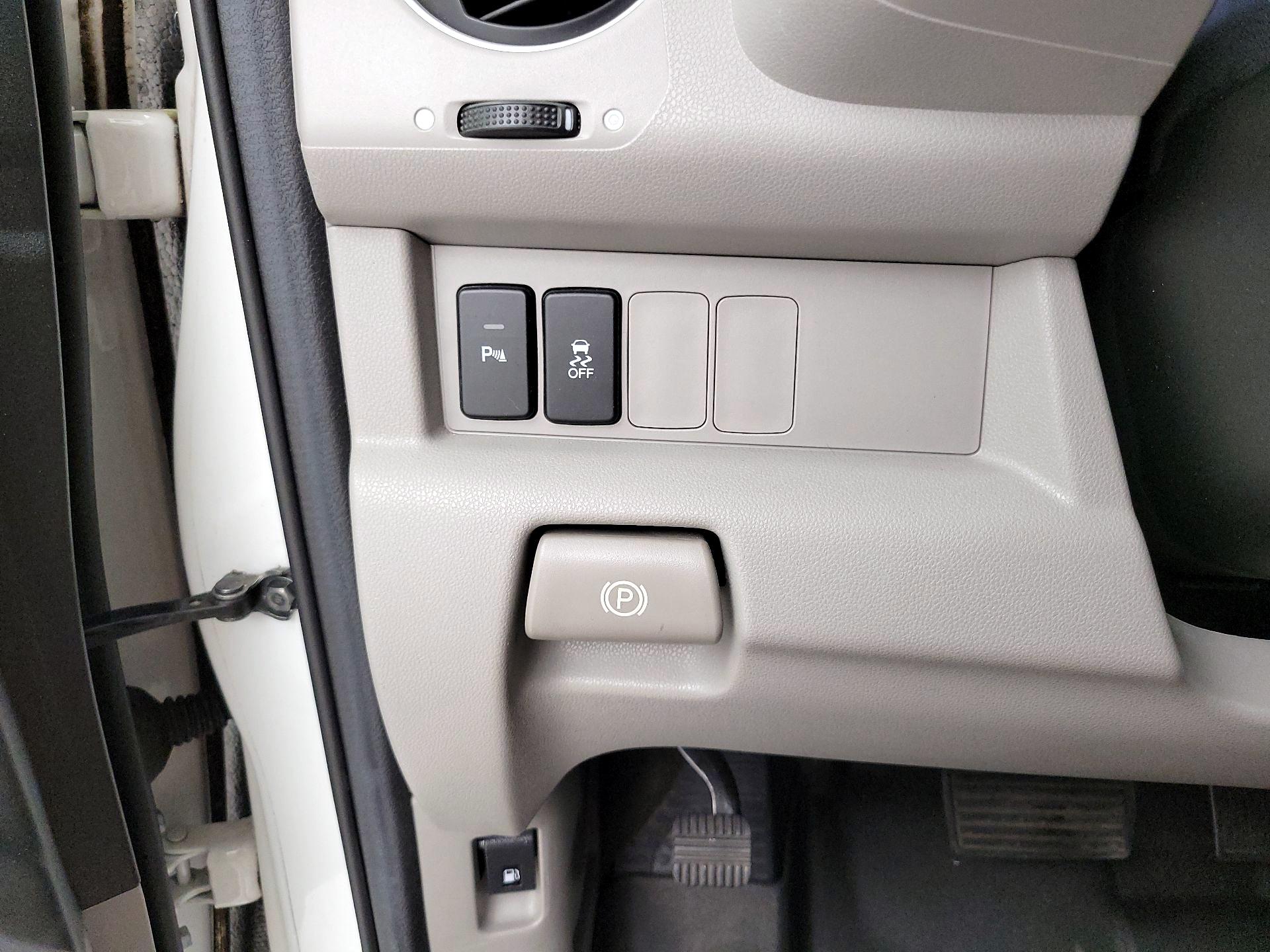 Thumbnail: 2014 Honda Pilot - 13