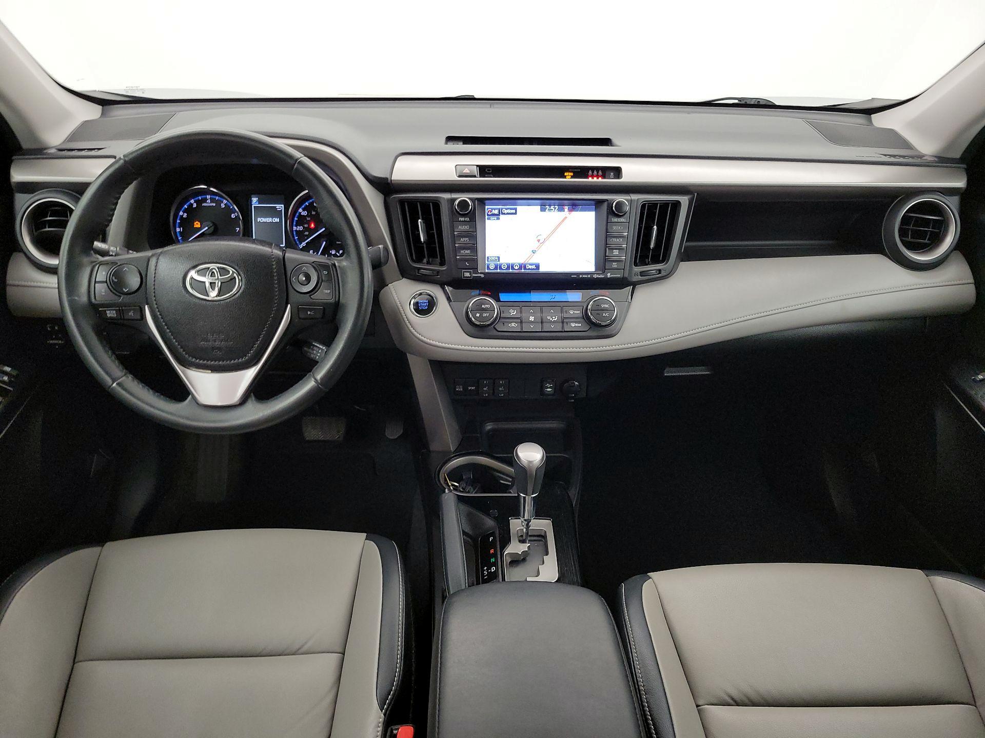 Thumbnail: 2017 Toyota RAV4 - 9