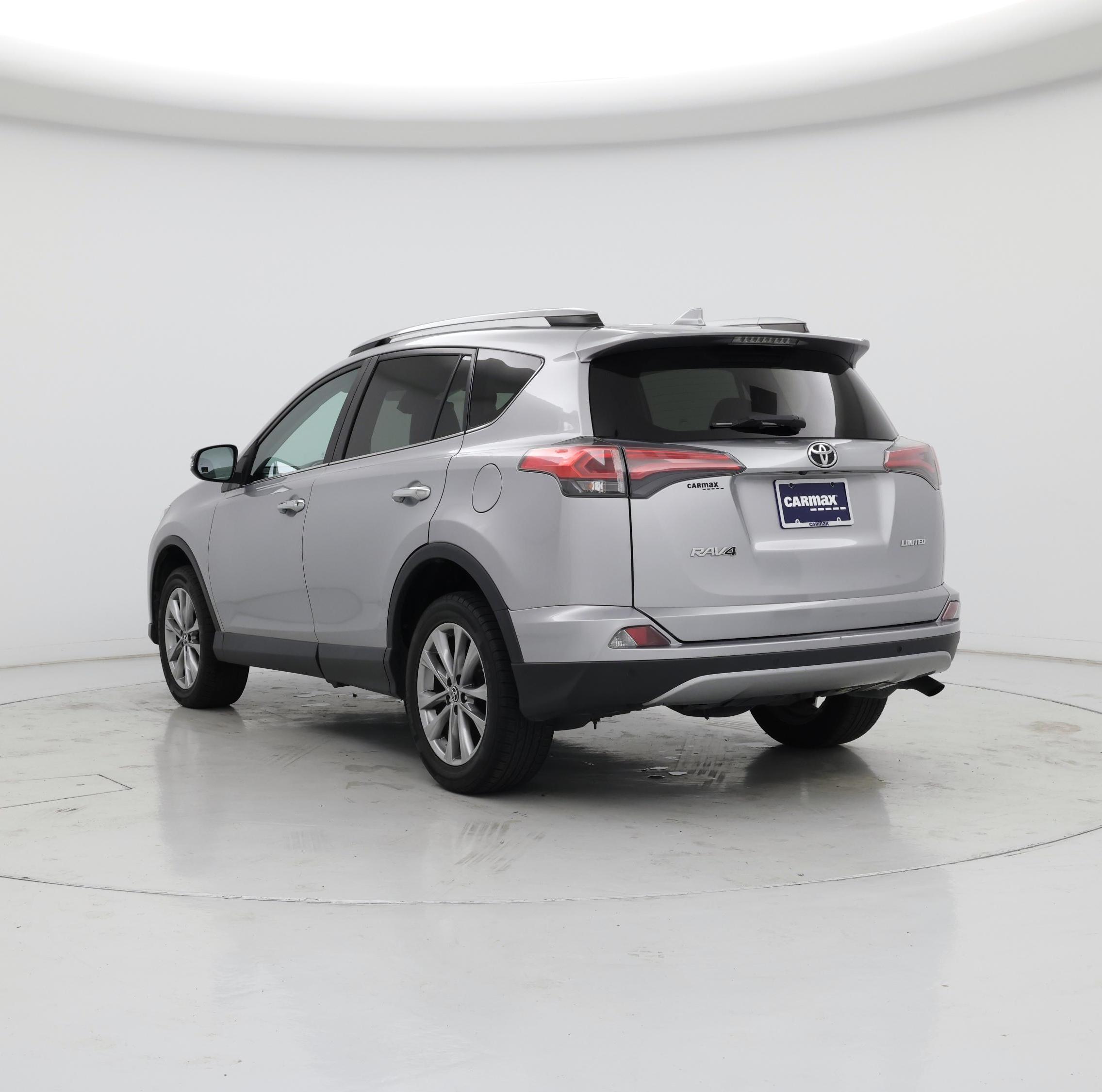 Thumbnail: 2017 Toyota RAV4 - 2