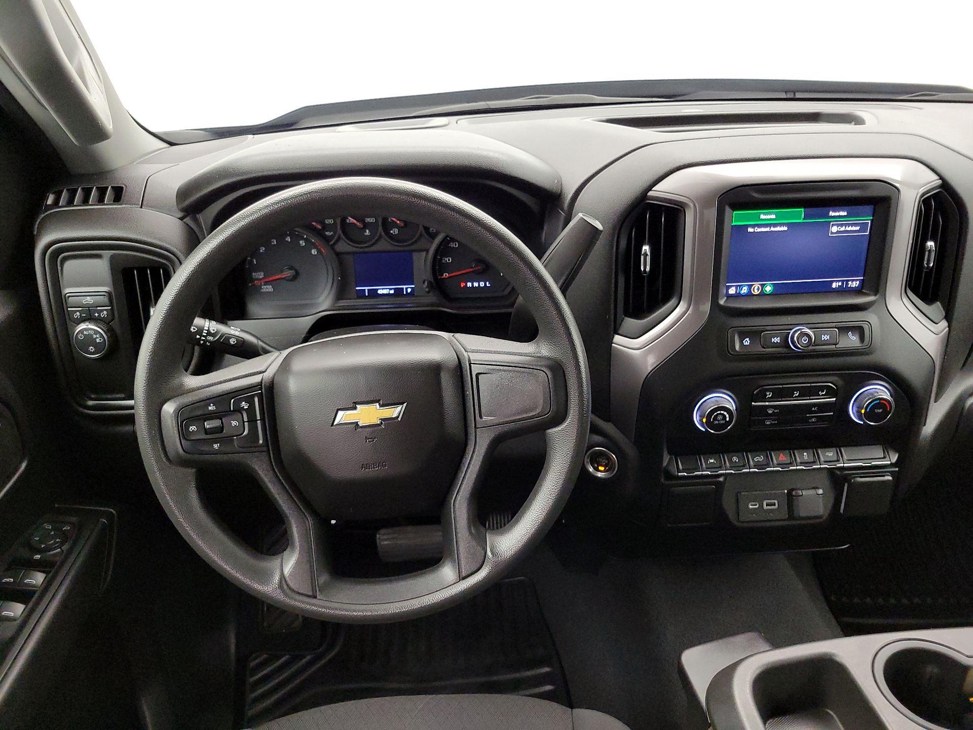Thumbnail: 2022 Chevrolet Silverado 1500 - 10