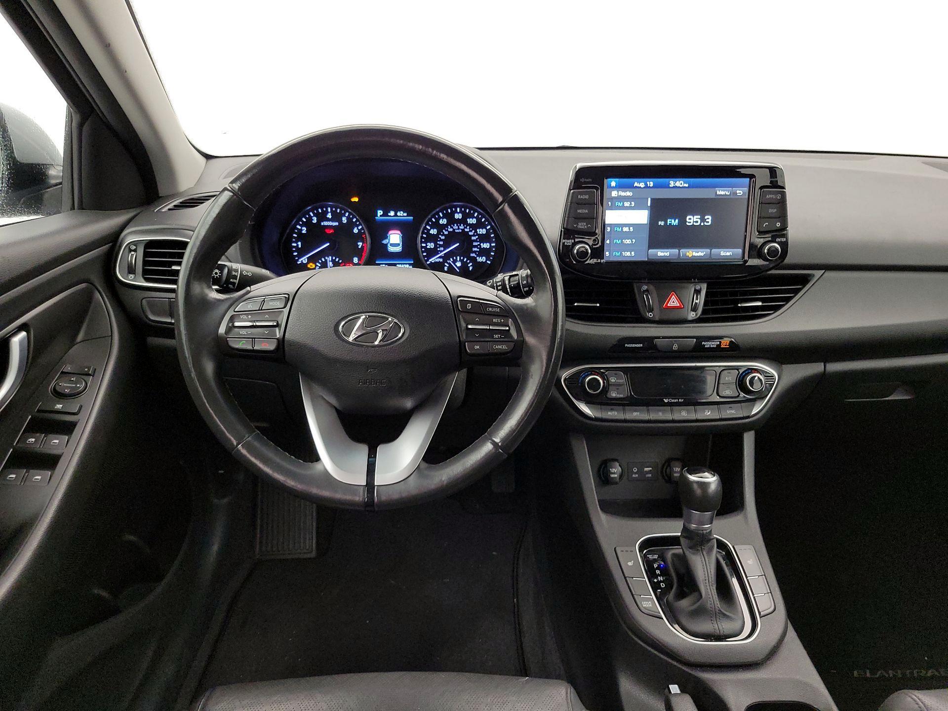 Thumbnail: 2020 Hyundai Elantra - 10