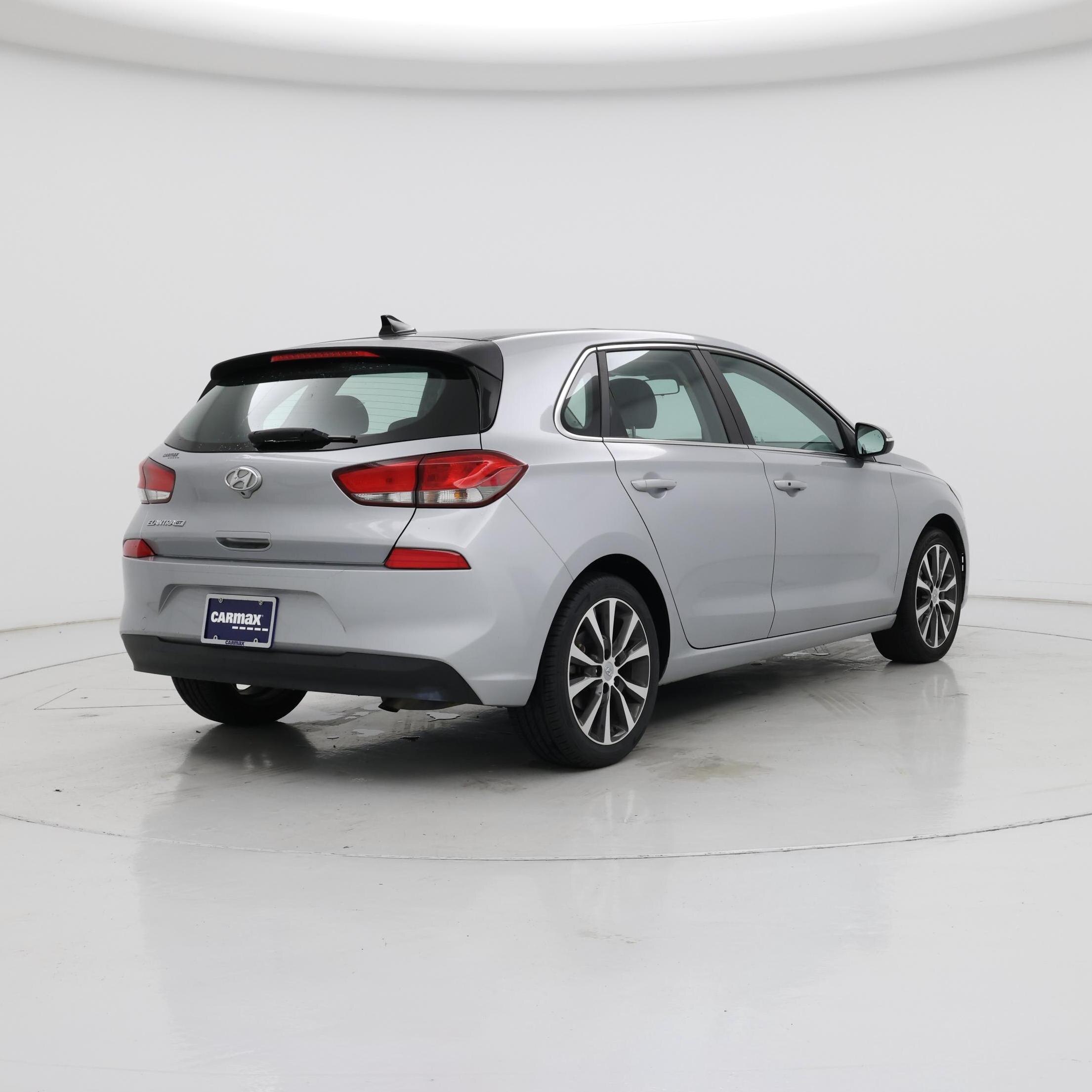 Thumbnail: 2020 Hyundai Elantra - 8