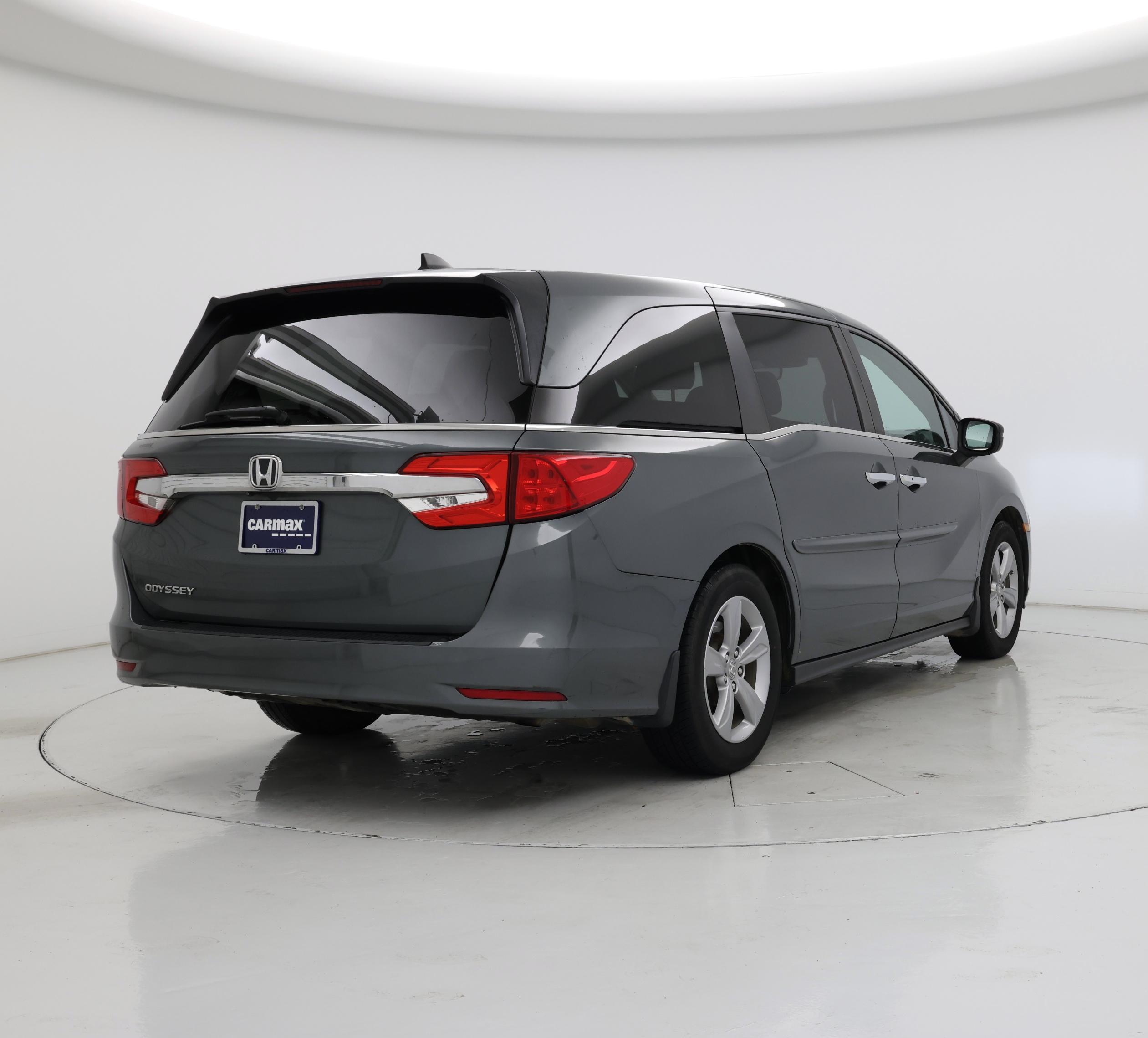 Thumbnail: 2019 Honda Odyssey - 8