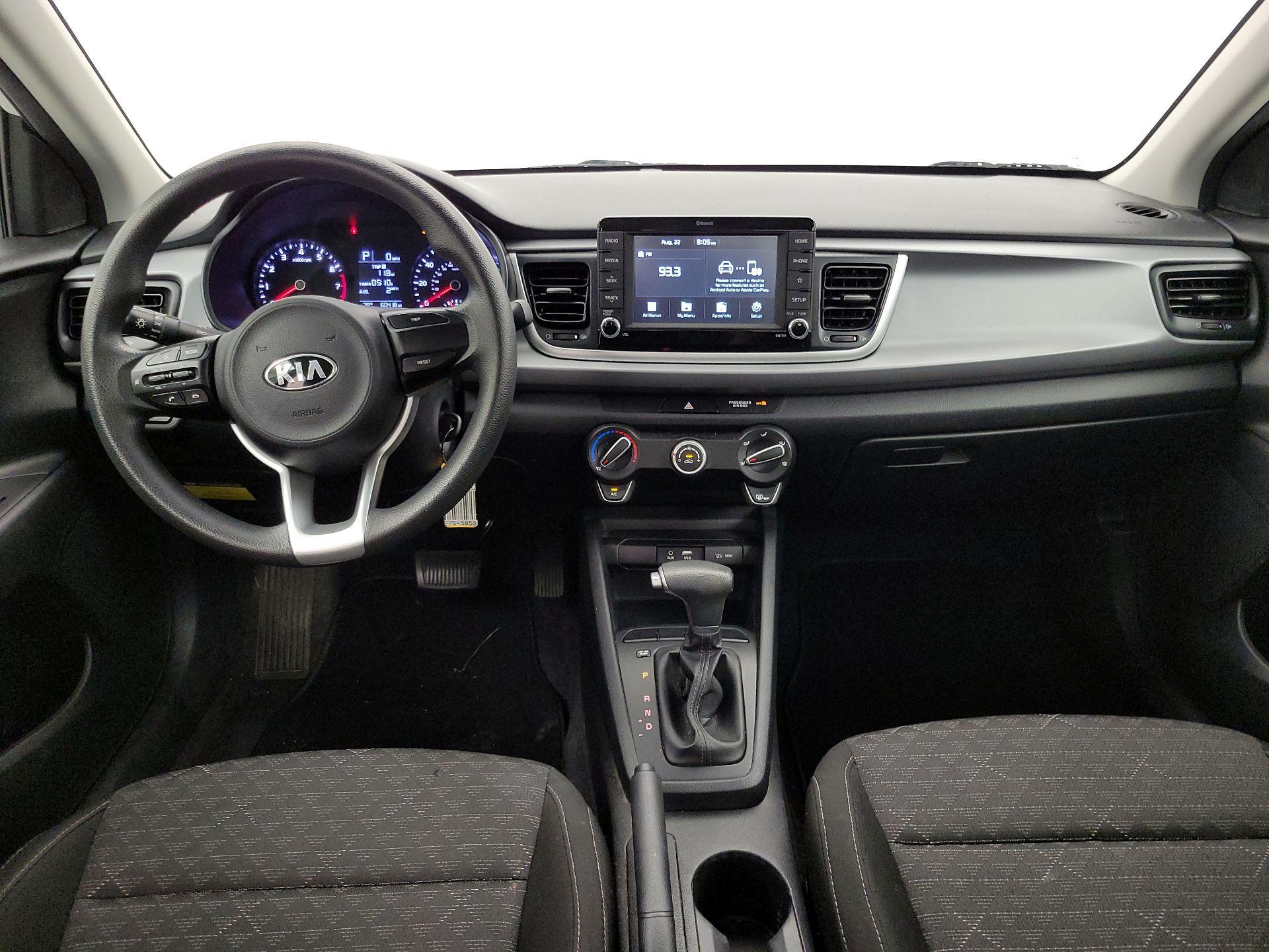 Thumbnail: 2020 Kia Rio - 9