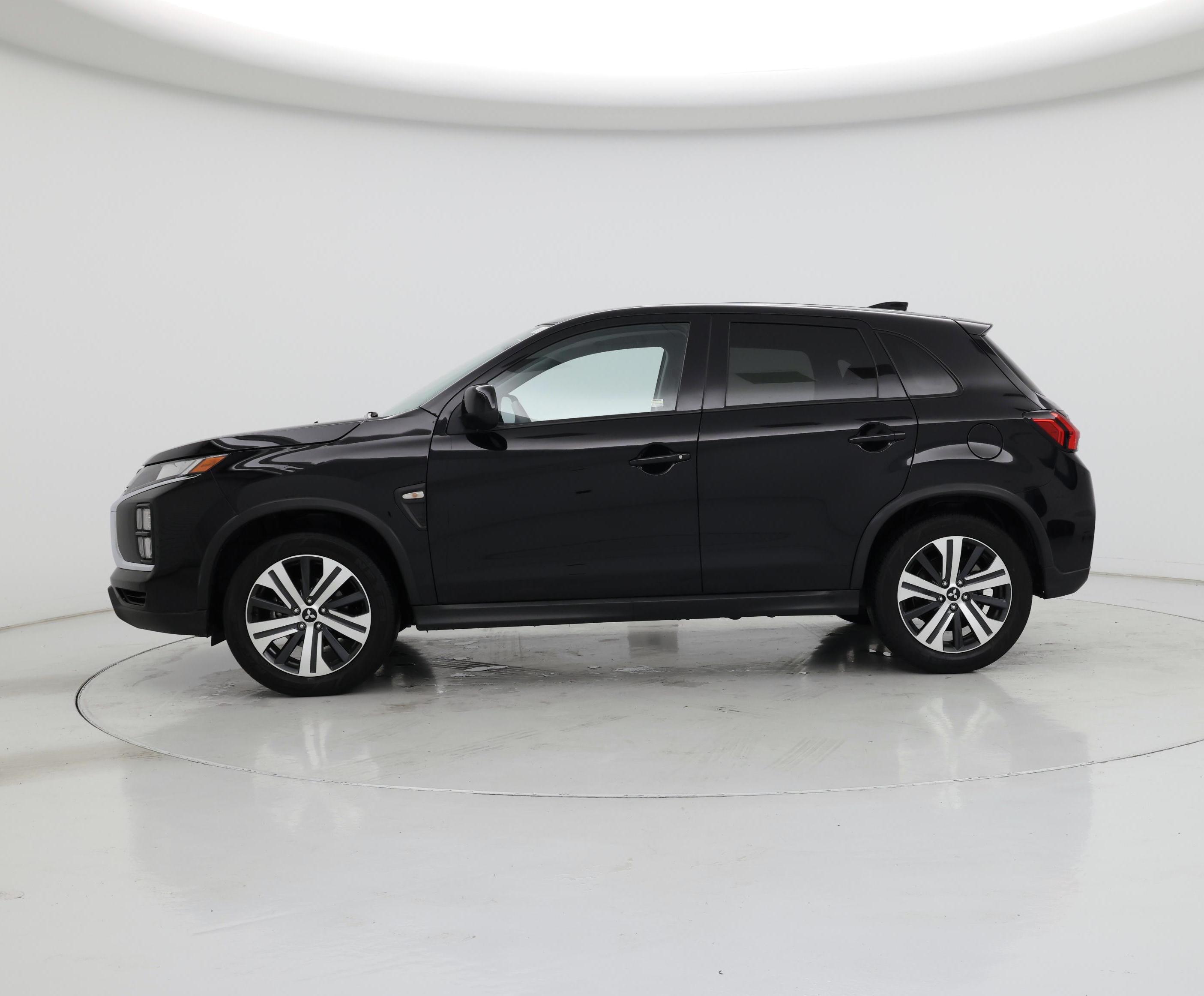 Thumbnail: 2020 Mitsubishi Outlander Sport - 3