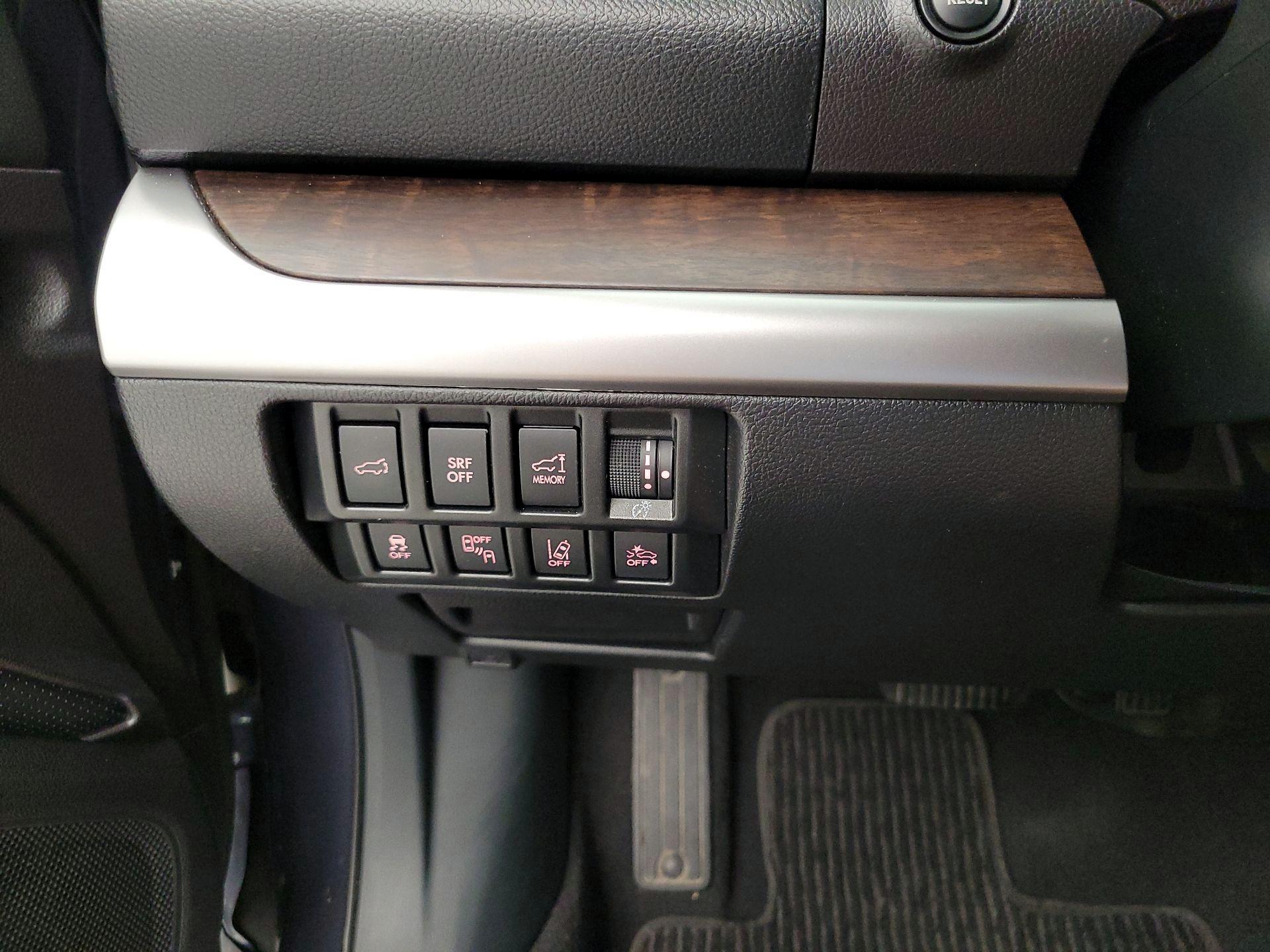 Thumbnail: 2017 Subaru Outback - 13