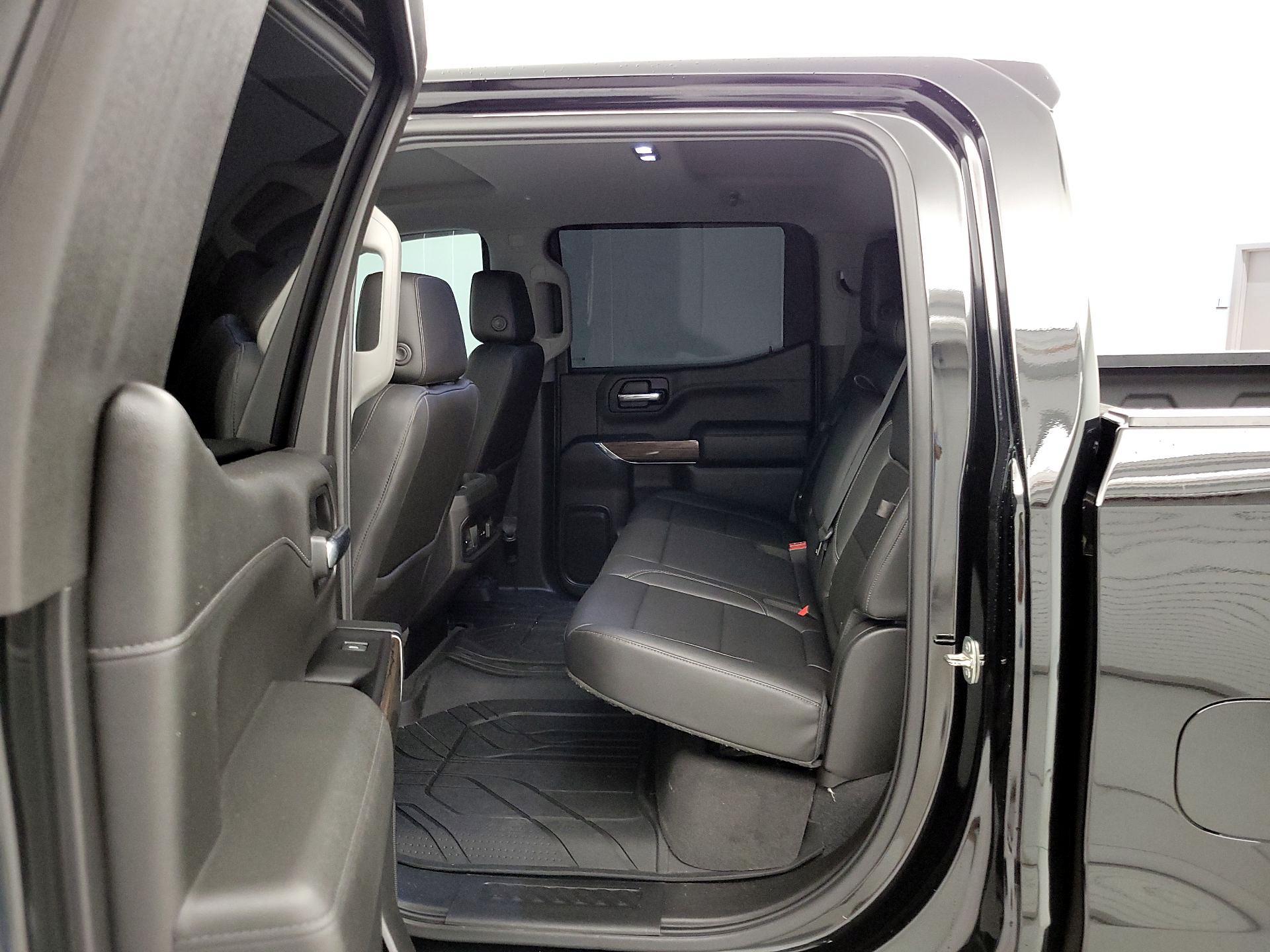 Thumbnail: 2019 Chevrolet Silverado 1500 - 20