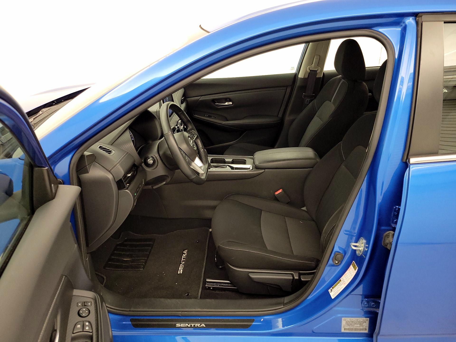 Thumbnail: 2022 Nissan Sentra - 11