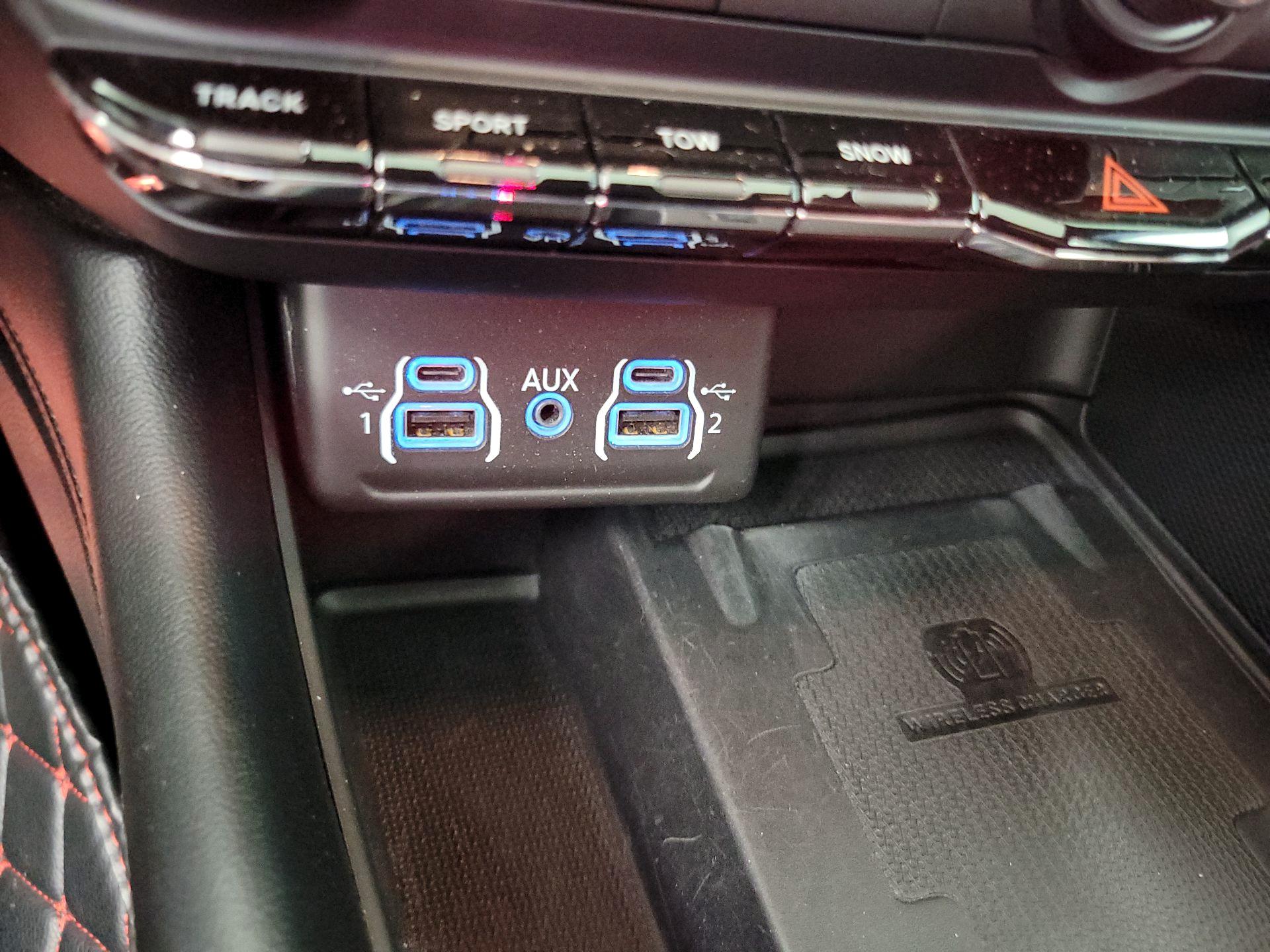 Thumbnail: 2021 Dodge Durango - 19
