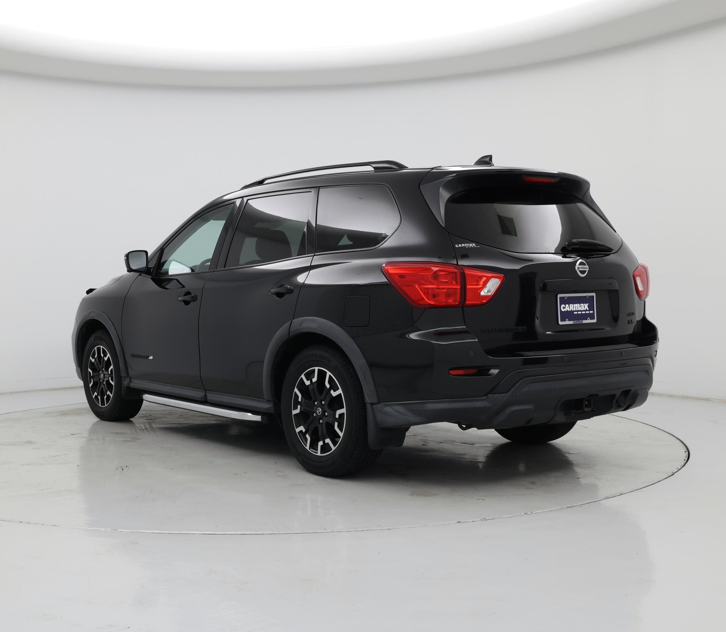 Thumbnail: 2020 Nissan Pathfinder - 2