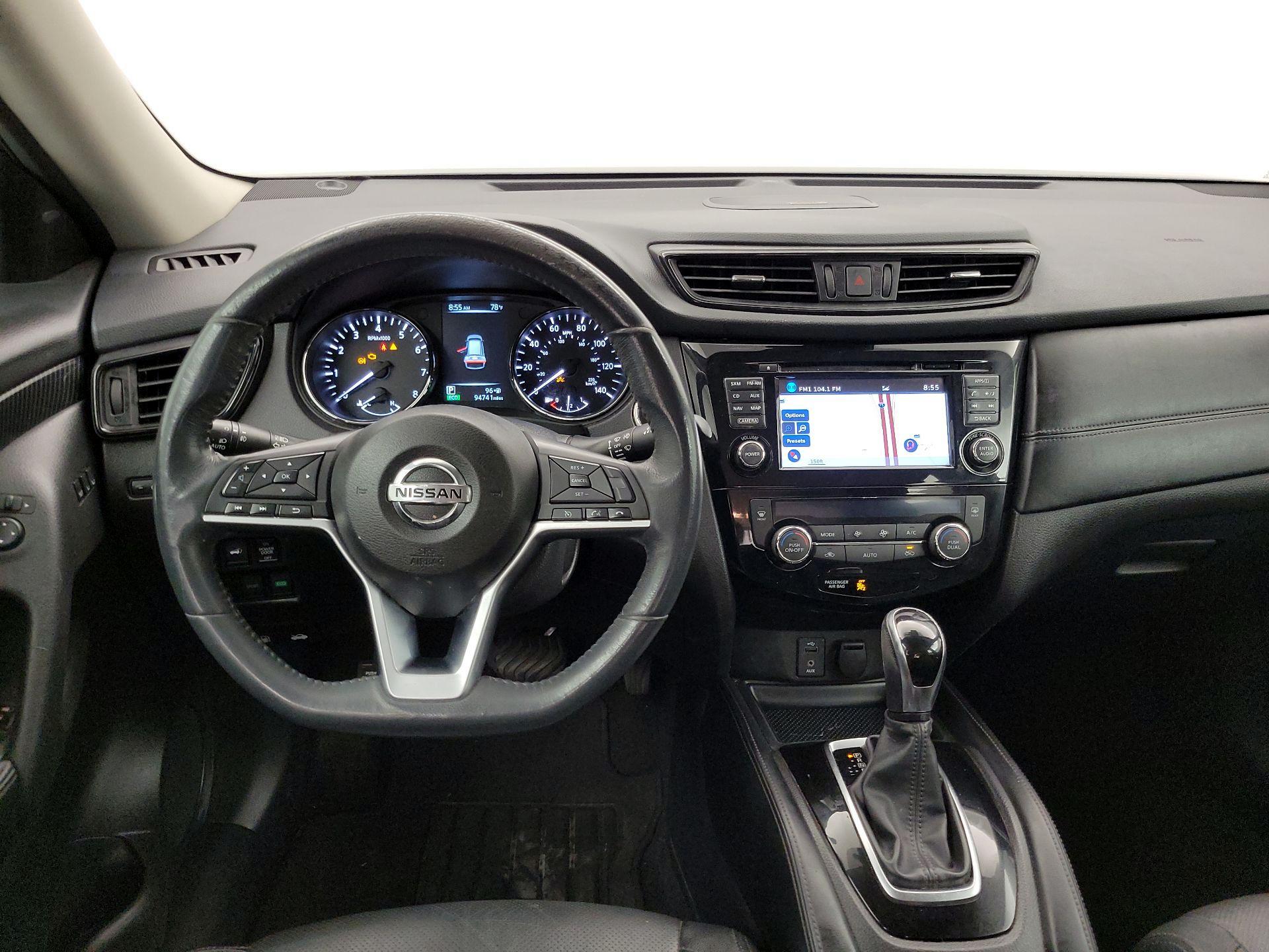 Thumbnail: 2017 Nissan Rogue - 10