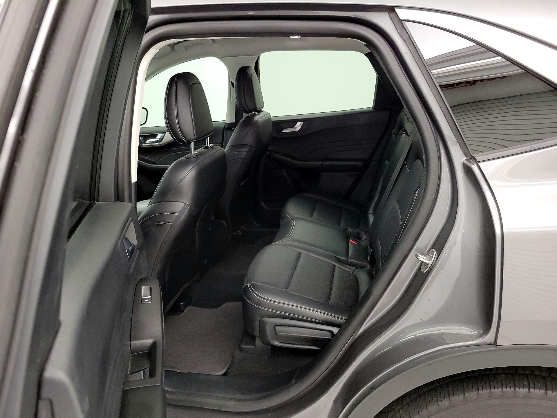 Thumbnail: 2021 Ford Escape - 19