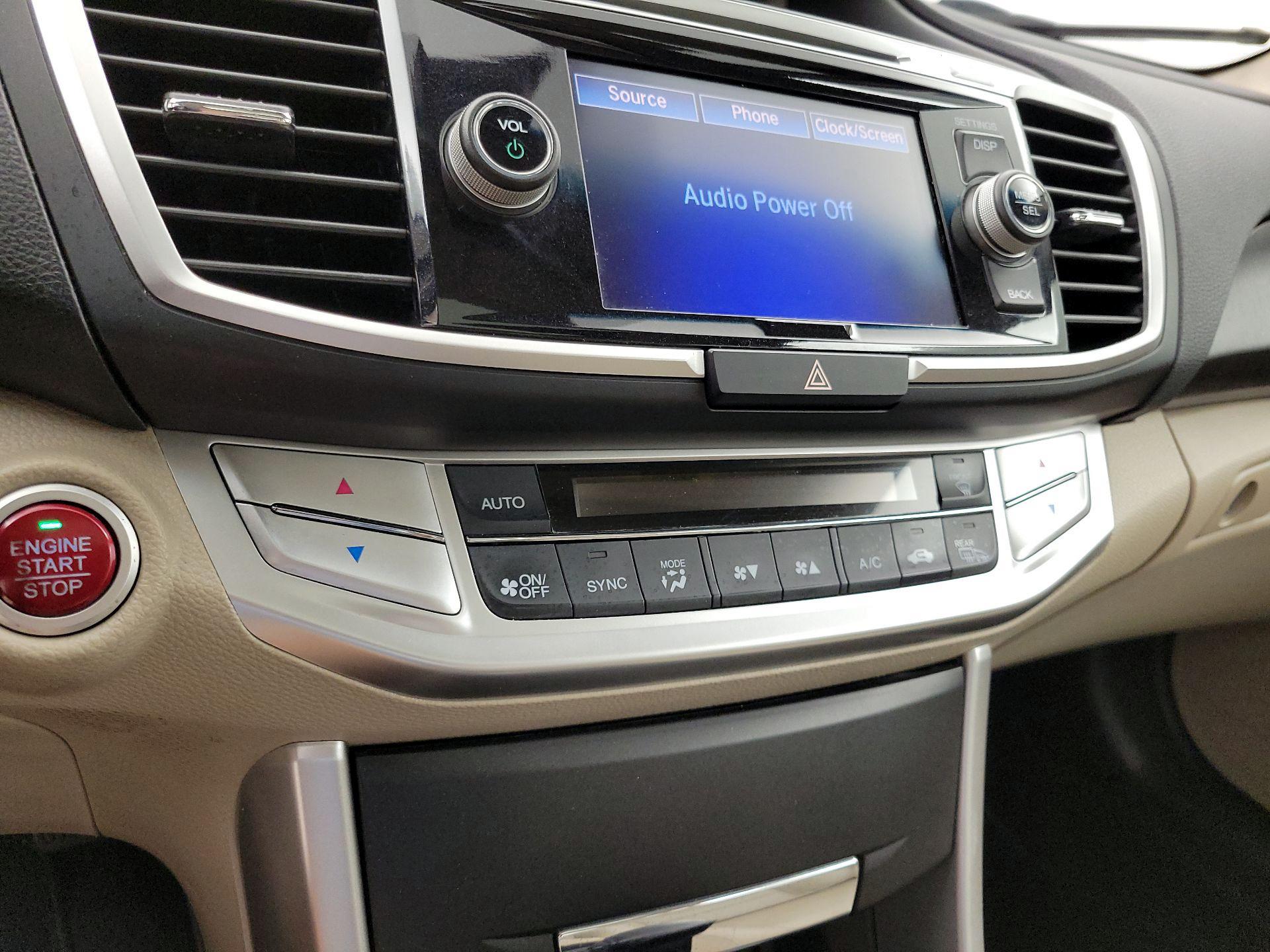 Thumbnail: 2014 Honda Accord - 16