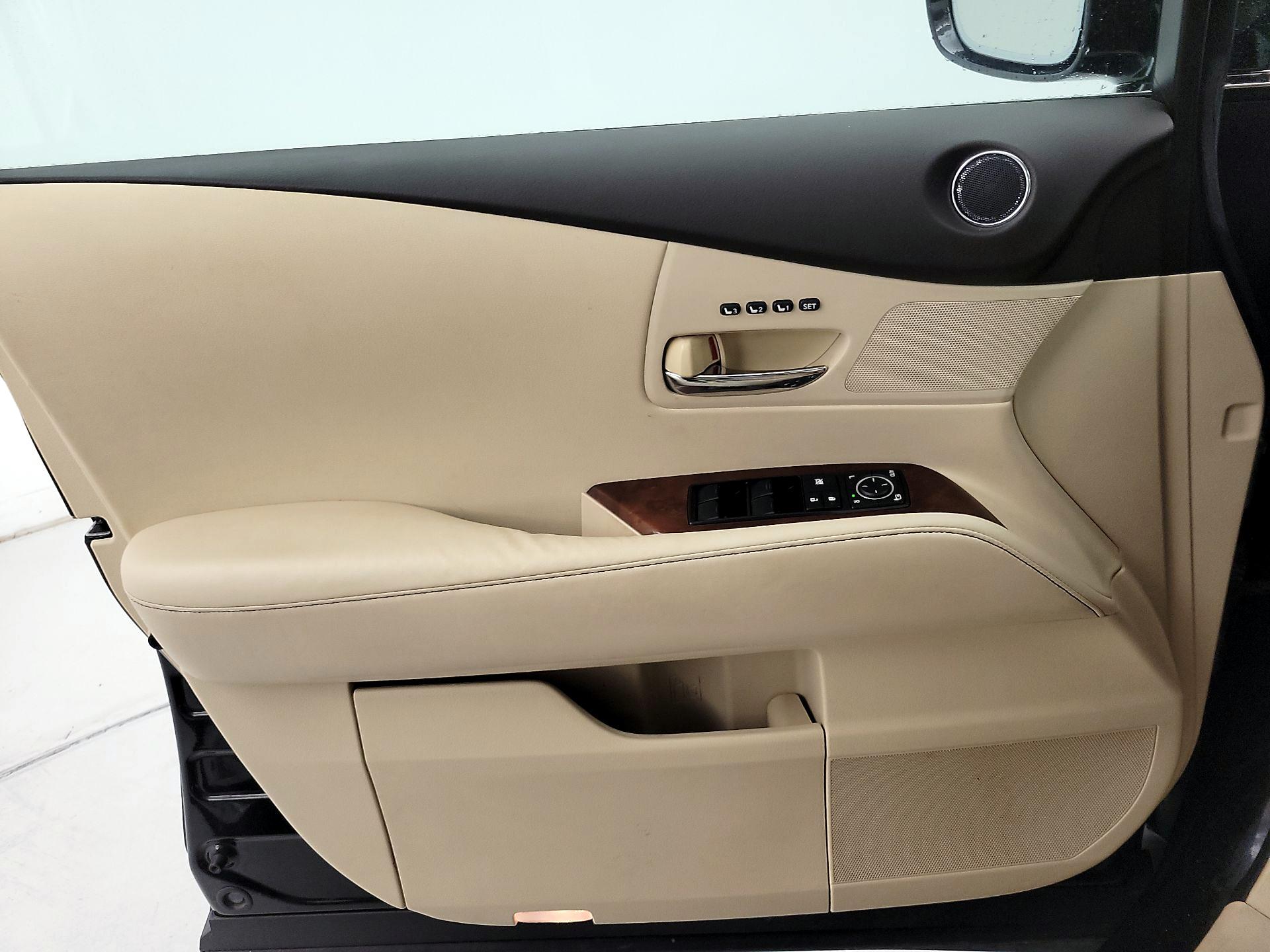 Thumbnail: 2013 Lexus RX - 12