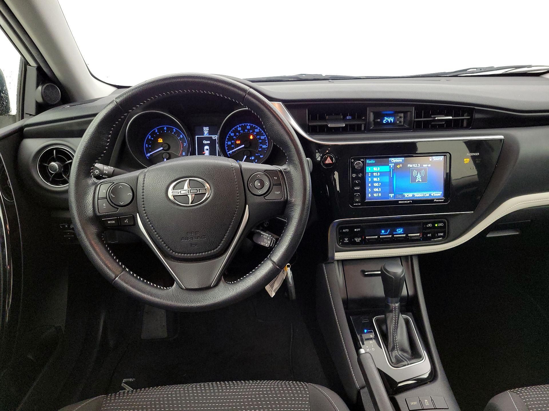 Thumbnail: 2016 Scion iM - 10