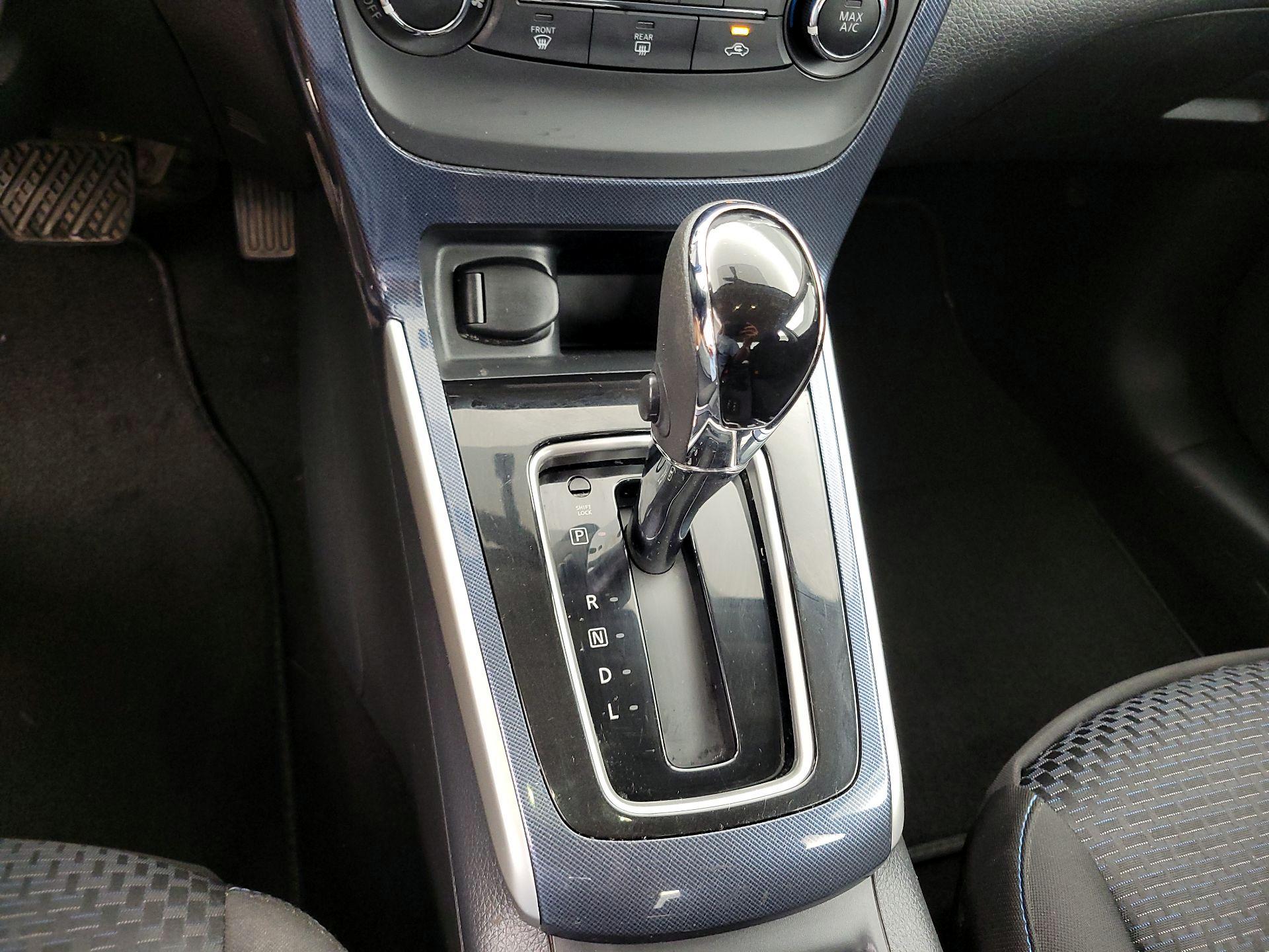 Thumbnail: 2017 Nissan Sentra - 17