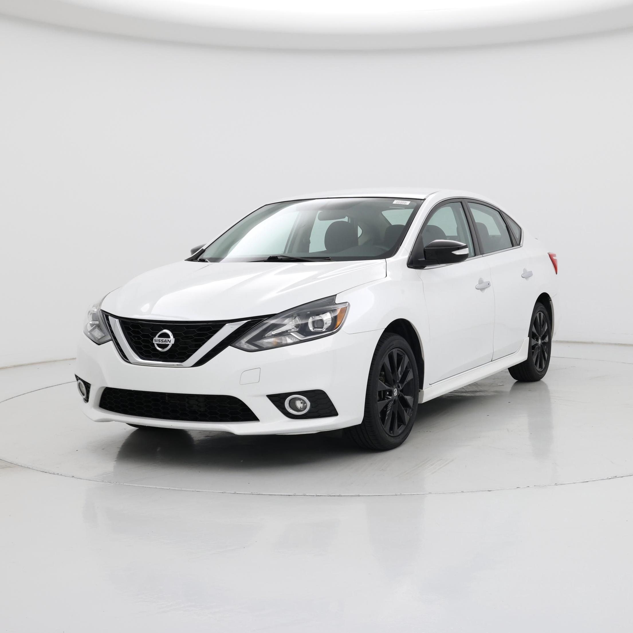Thumbnail: 2017 Nissan Sentra - 4