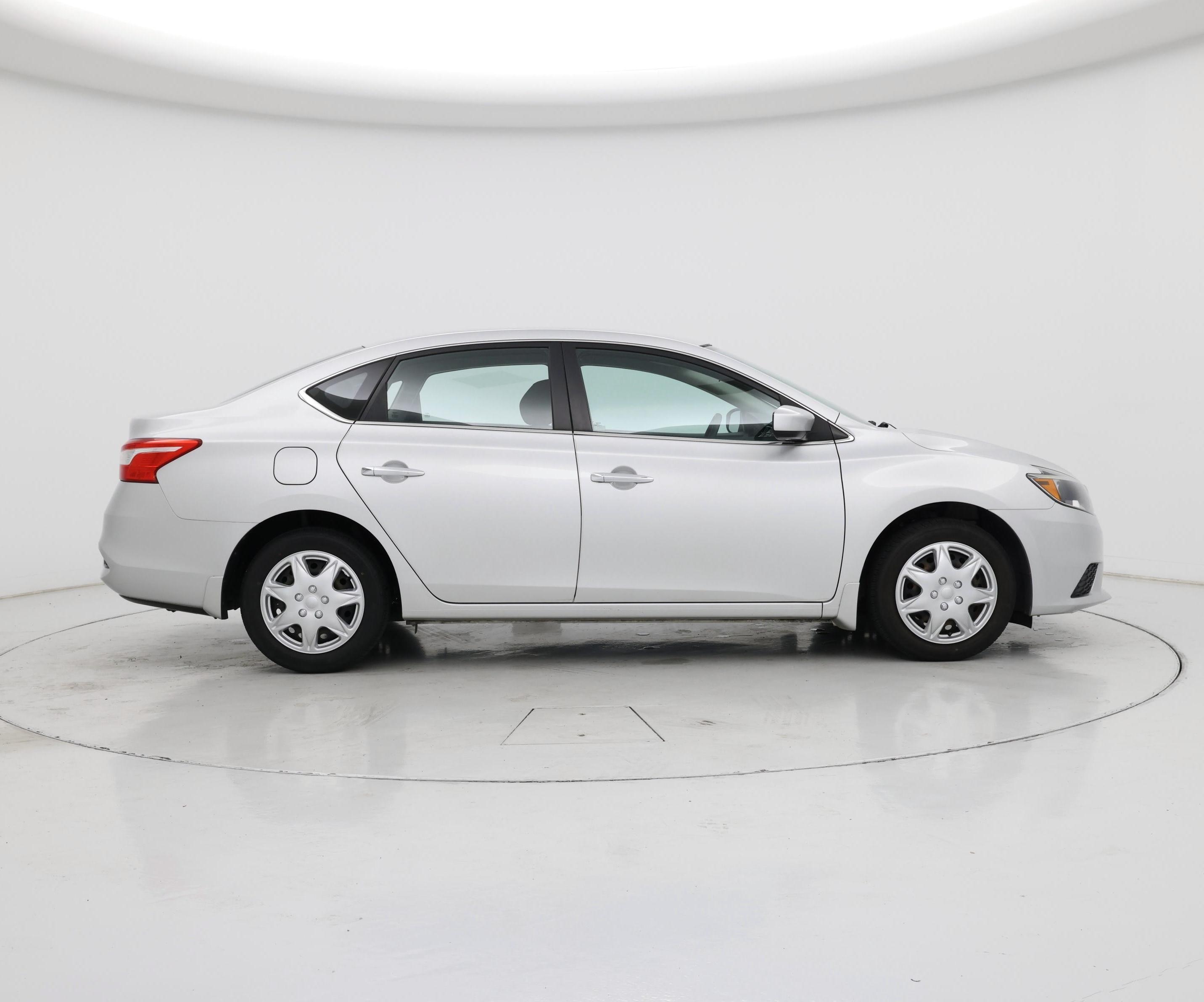 Thumbnail: 2017 Nissan Sentra - 7