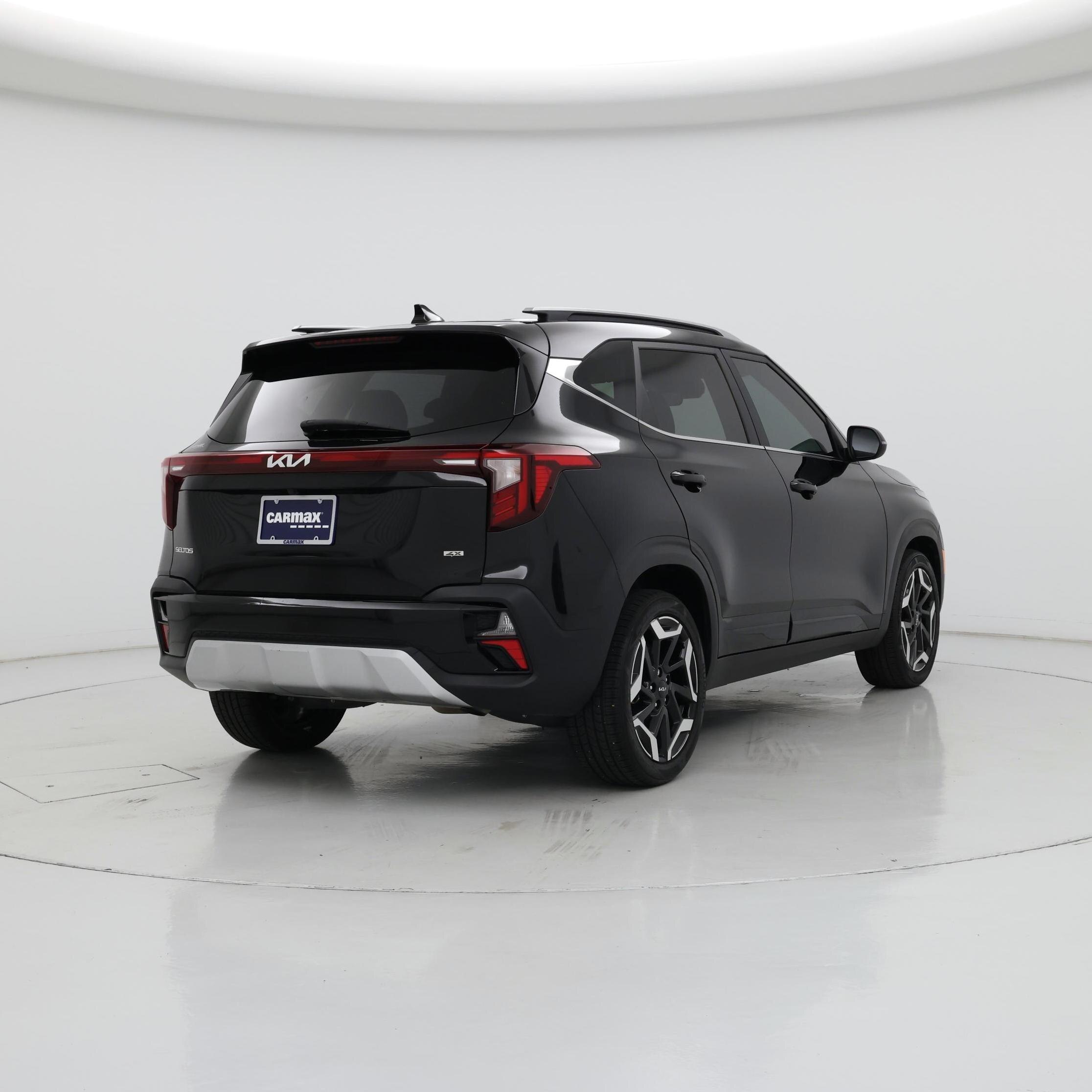 Thumbnail: 2024 Kia Seltos - 8