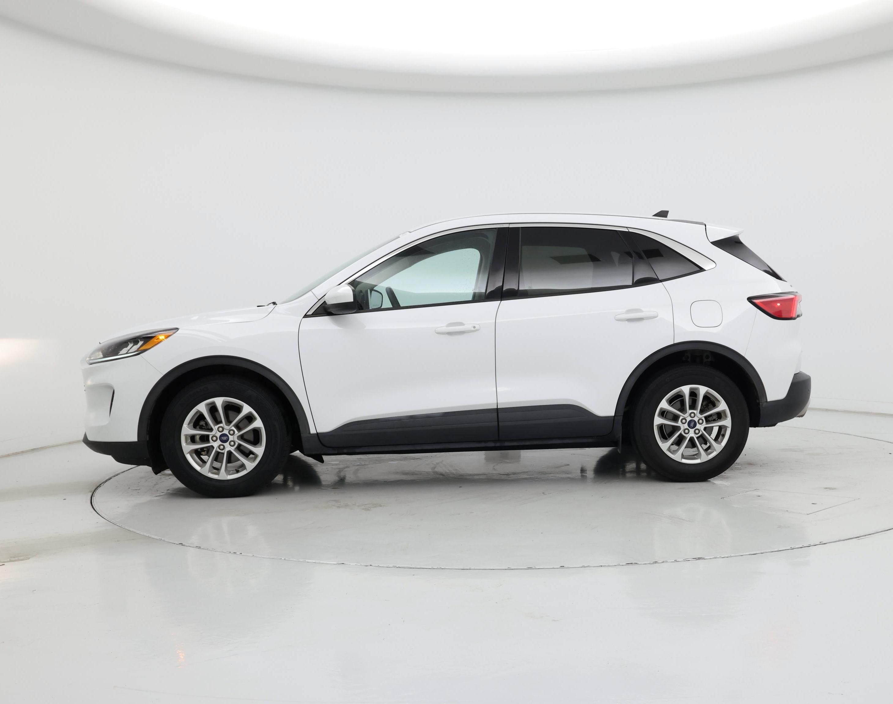 Thumbnail: 2020 Ford Escape - 3