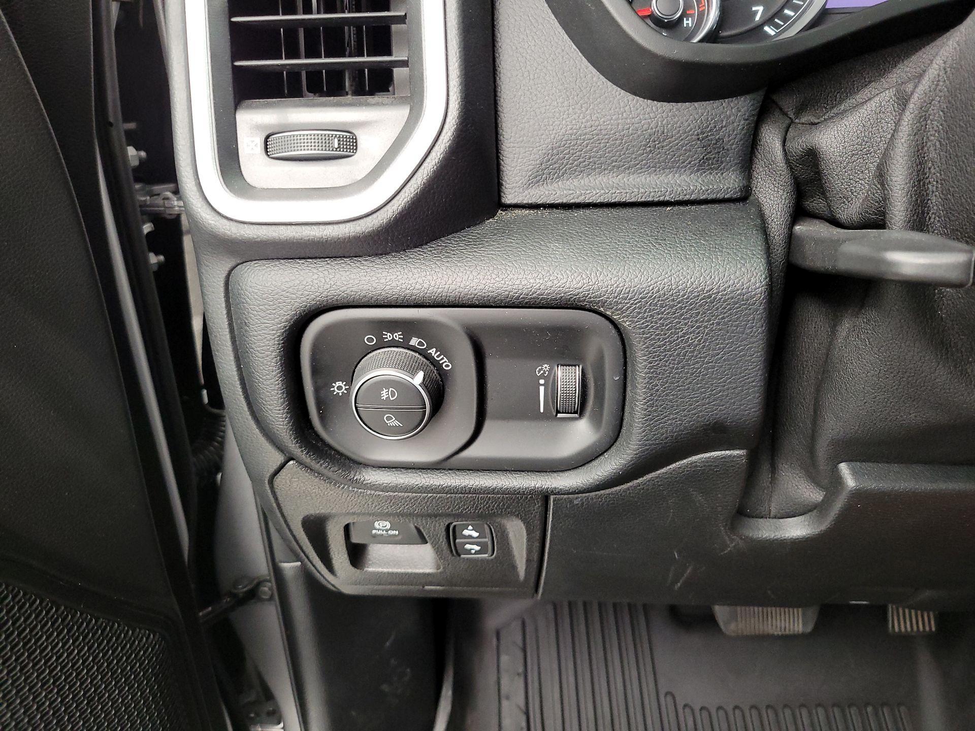 Thumbnail: 2021 RAM 1500 - 13
