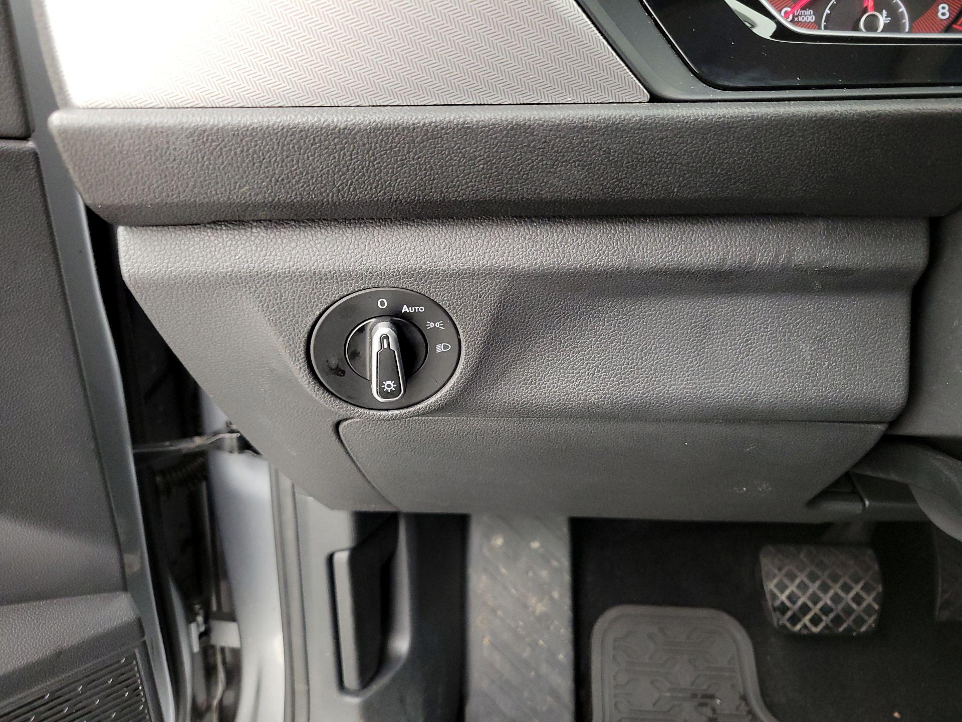 Thumbnail: 2021 Volkswagen Jetta - 13