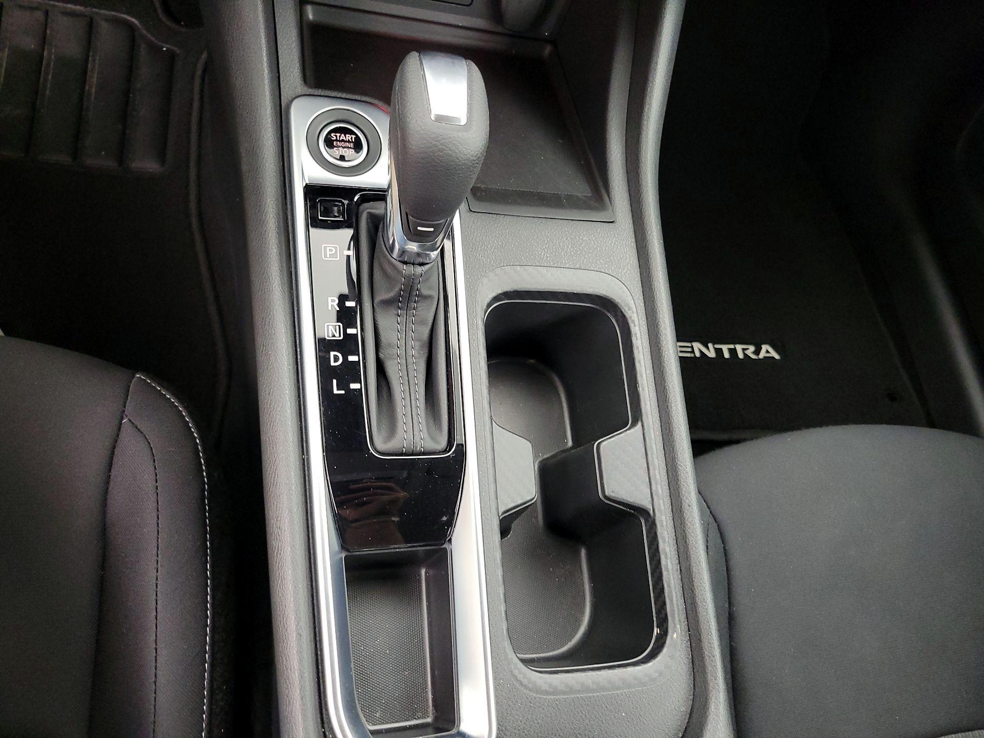 Thumbnail: 2024 Nissan Sentra - 17