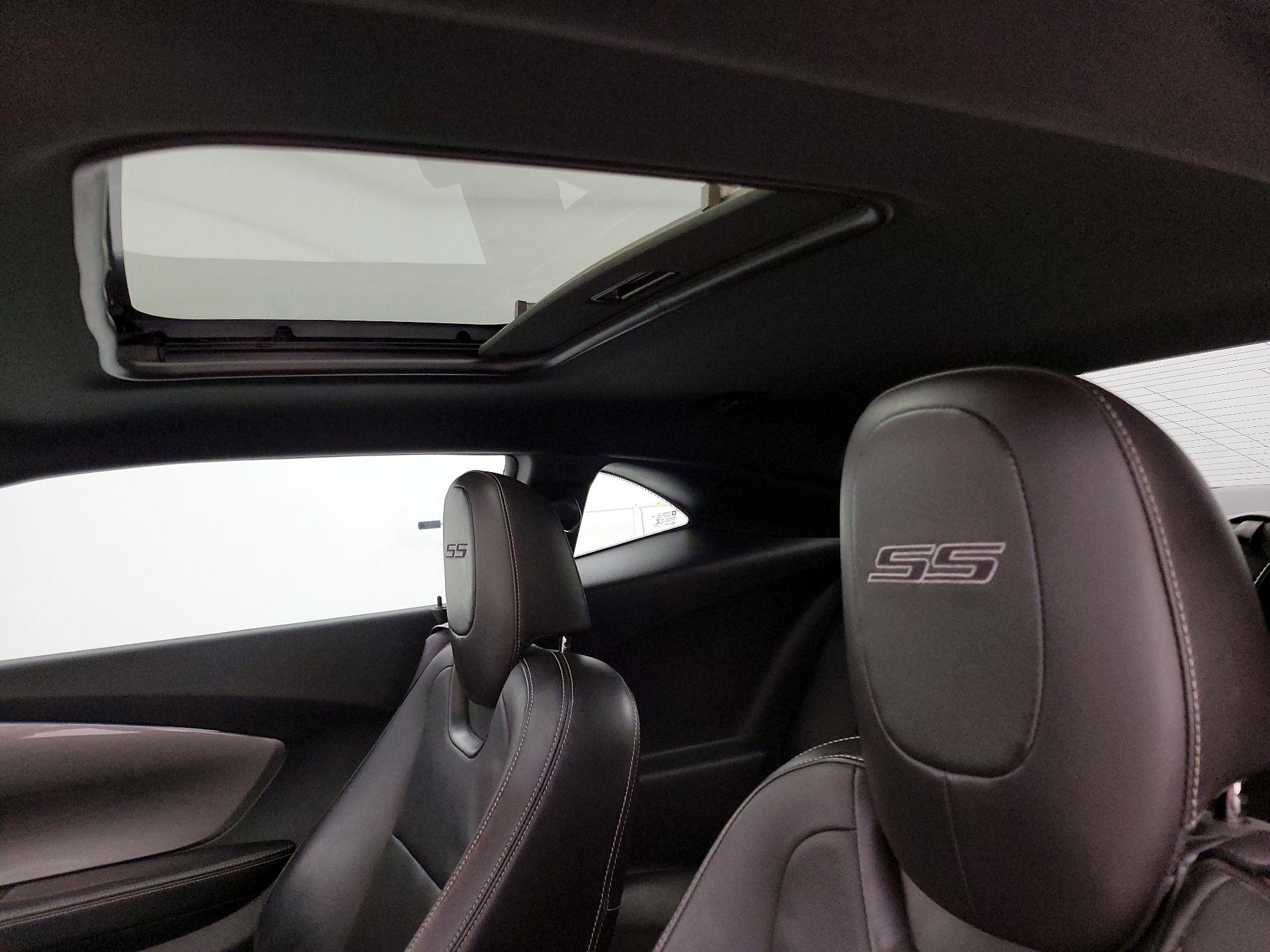 Thumbnail: 2015 Chevrolet Camaro - 19