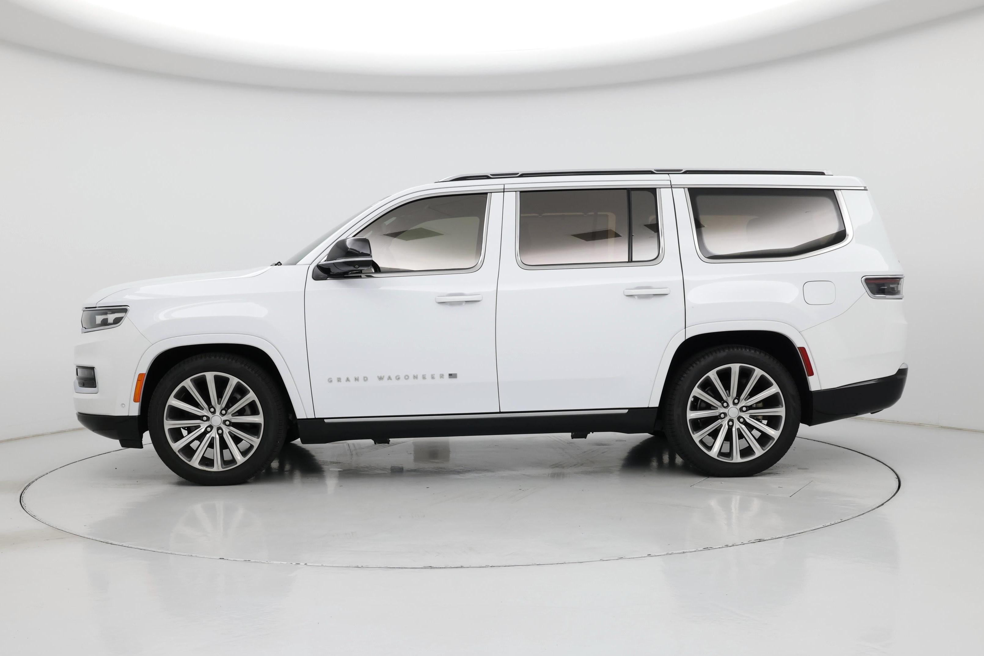 Thumbnail: 2023 Jeep Grand Wagoneer - 3