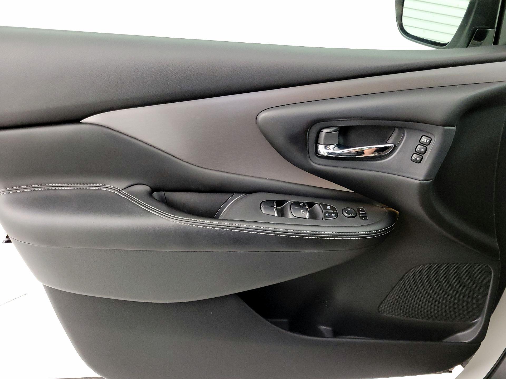 Thumbnail: 2020 Nissan Murano - 12