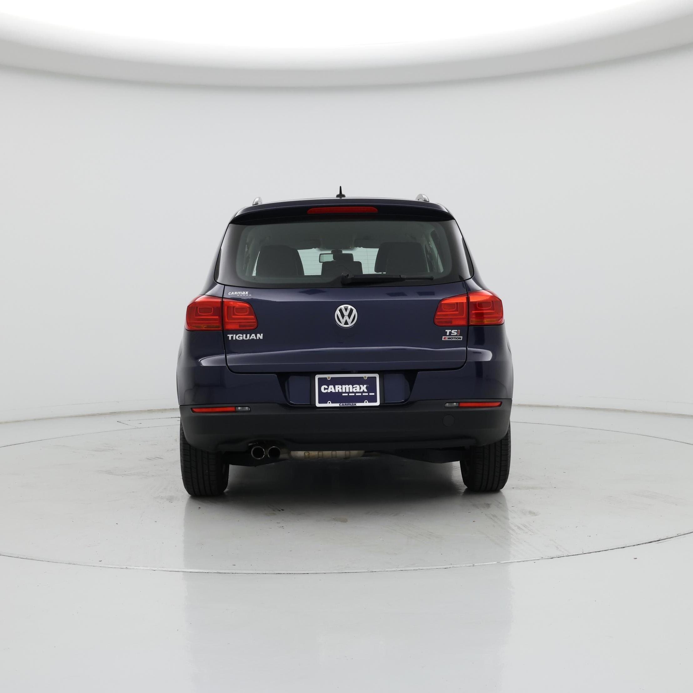 Thumbnail: 2016 Volkswagen Tiguan - 6