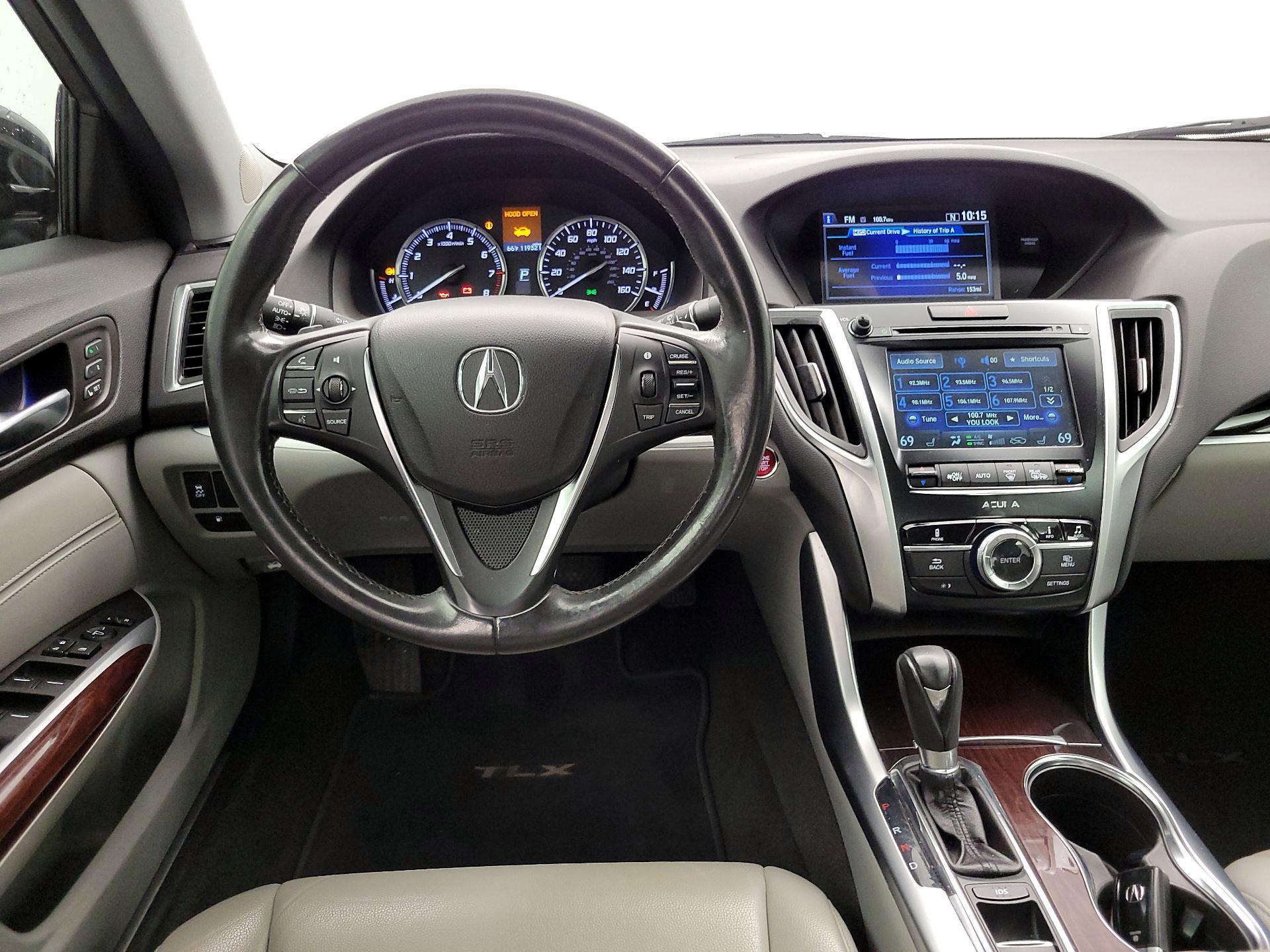 Thumbnail: 2016 Acura TLX - 10