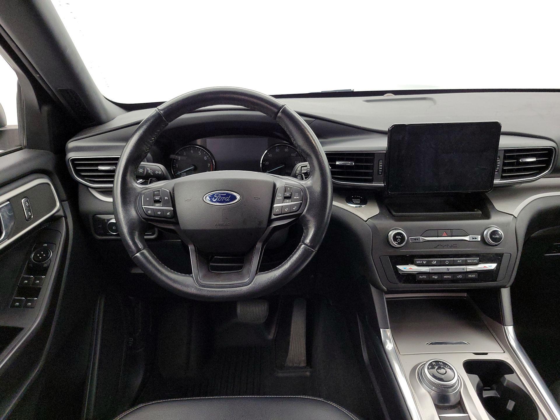 Thumbnail: 2020 Ford Explorer - 10