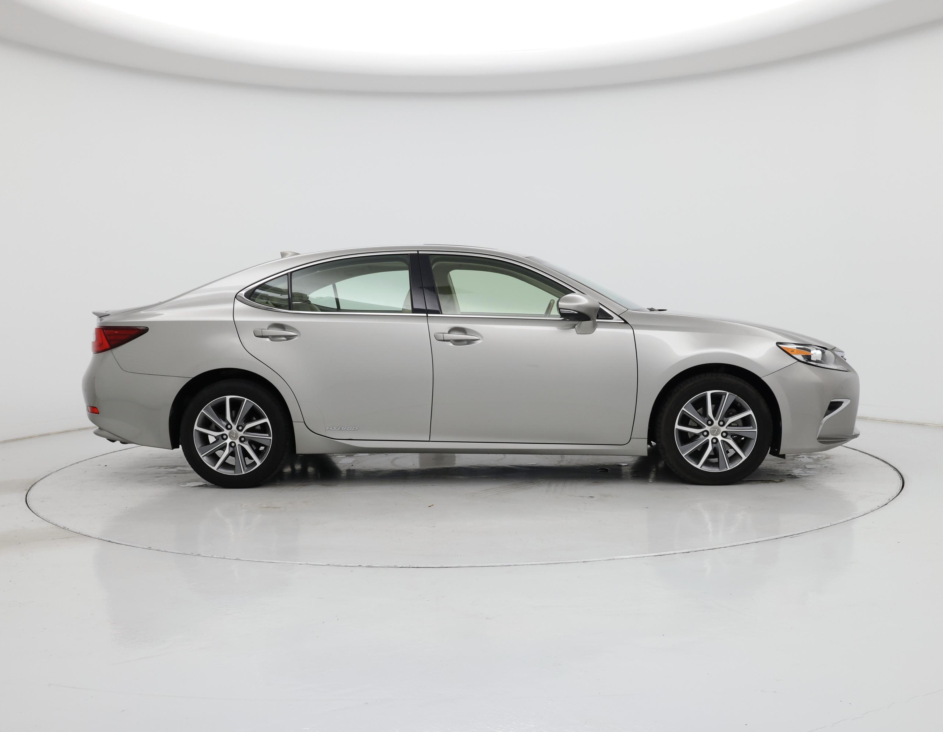 Thumbnail: 2018 Lexus ES - 7
