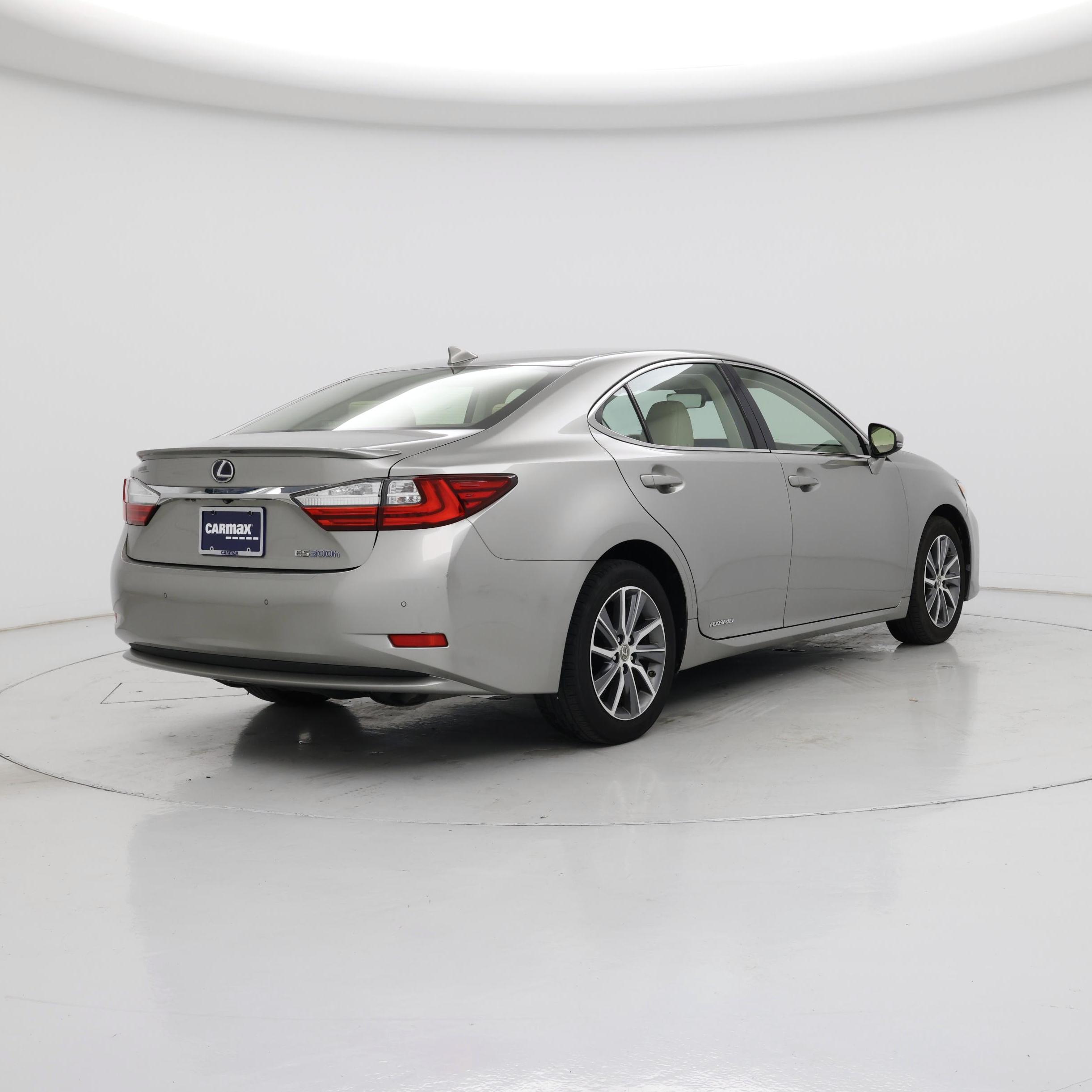 Thumbnail: 2018 Lexus ES - 8