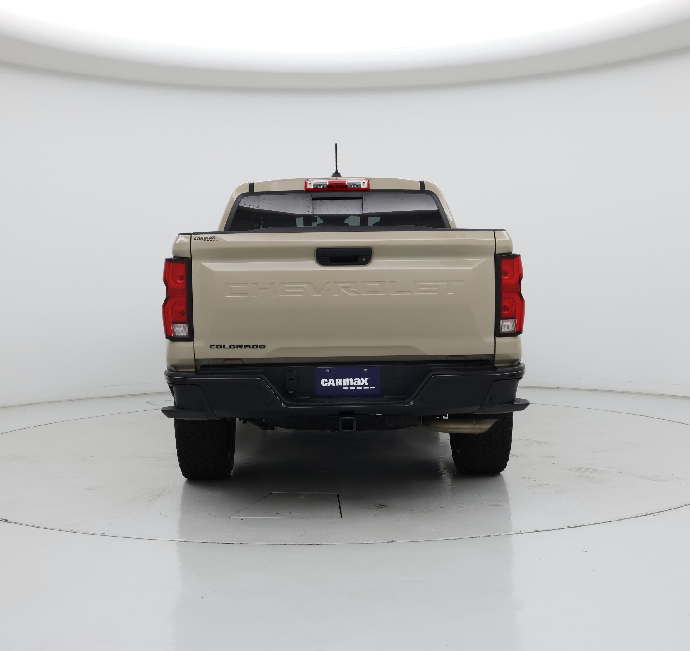 Thumbnail: 2023 Chevrolet Colorado - 6