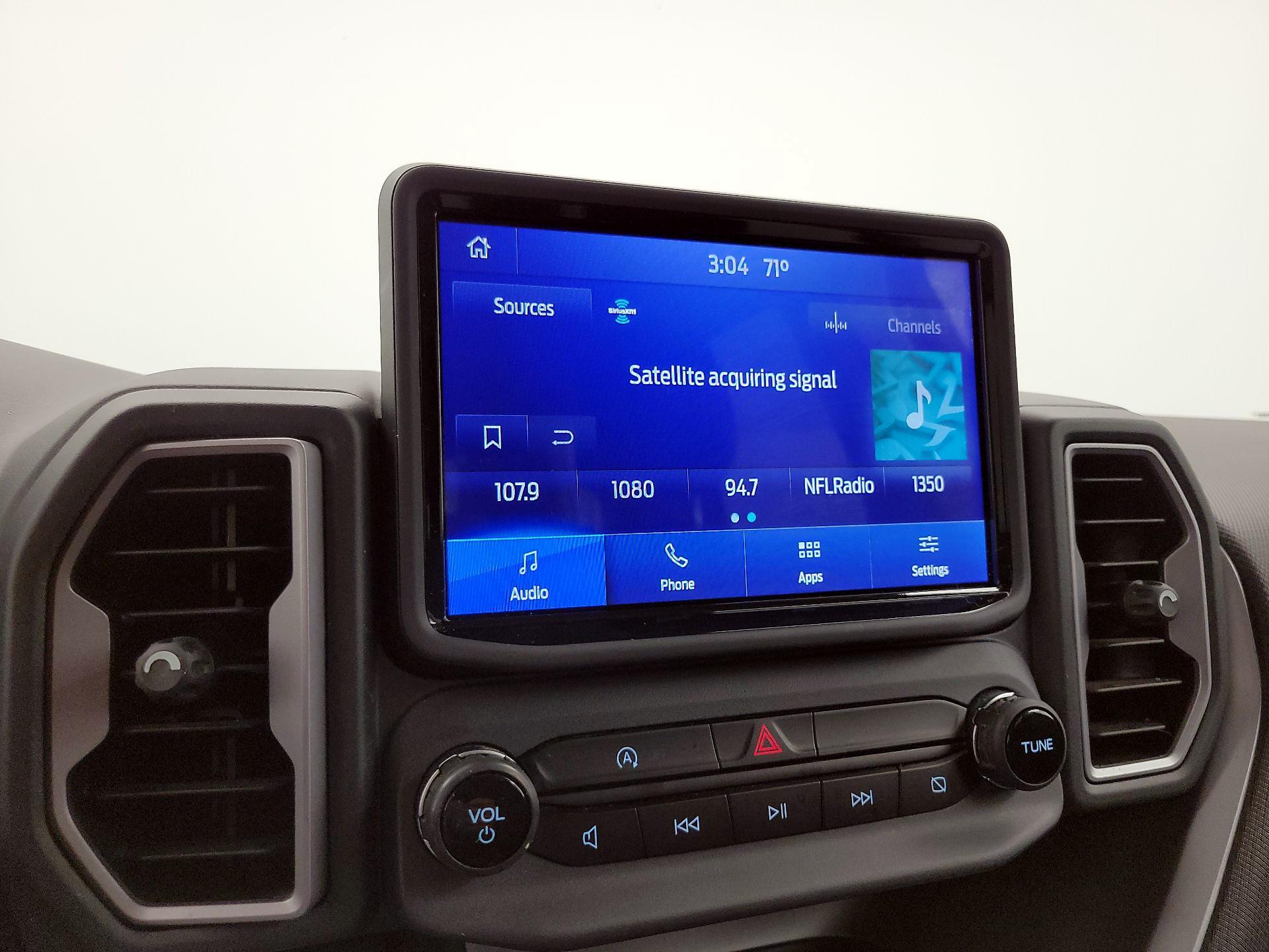 Thumbnail: 2021 Ford Bronco Sport - 15