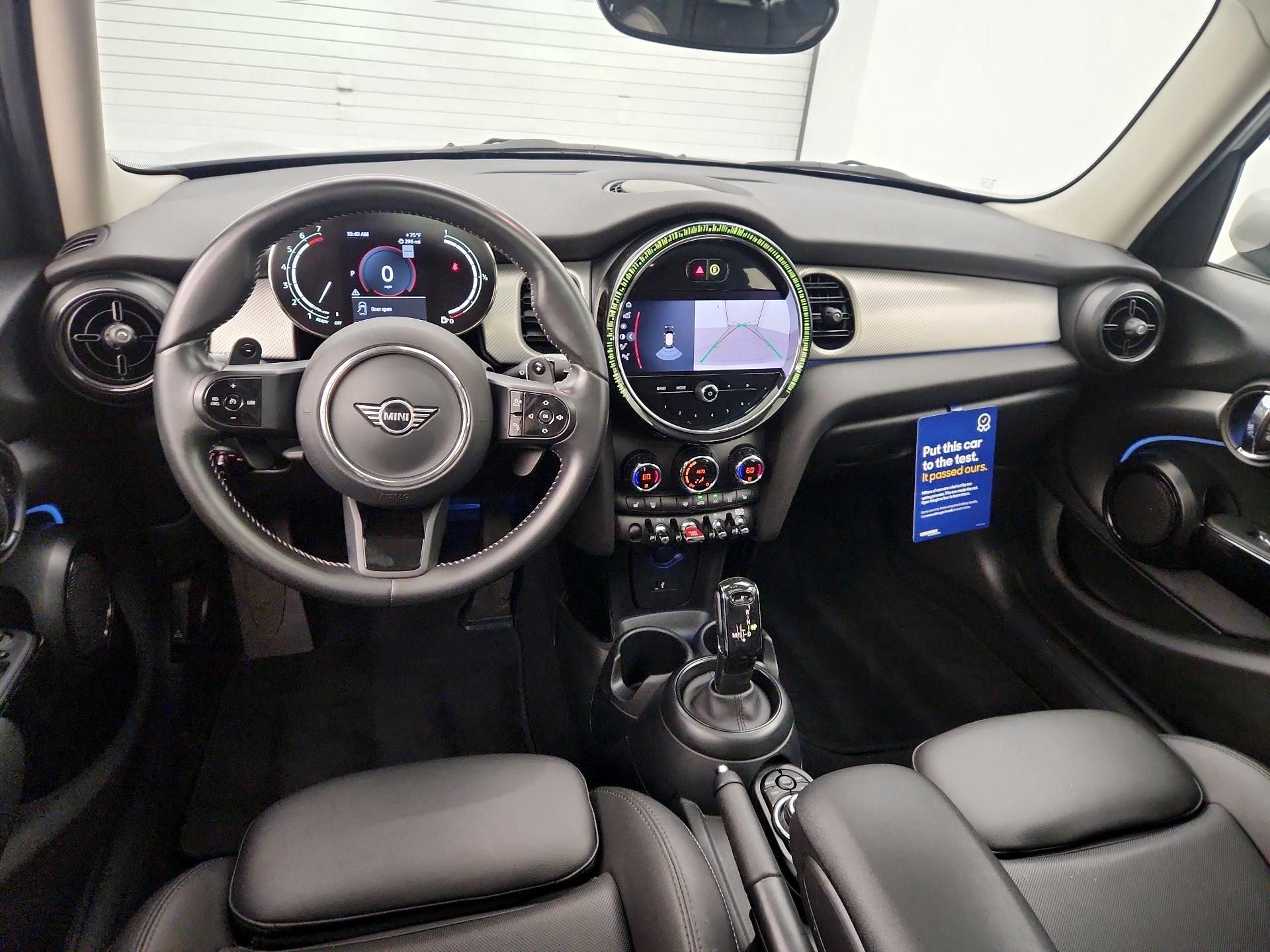 Thumbnail: 2024 MINI Cooper Hardtop - 9